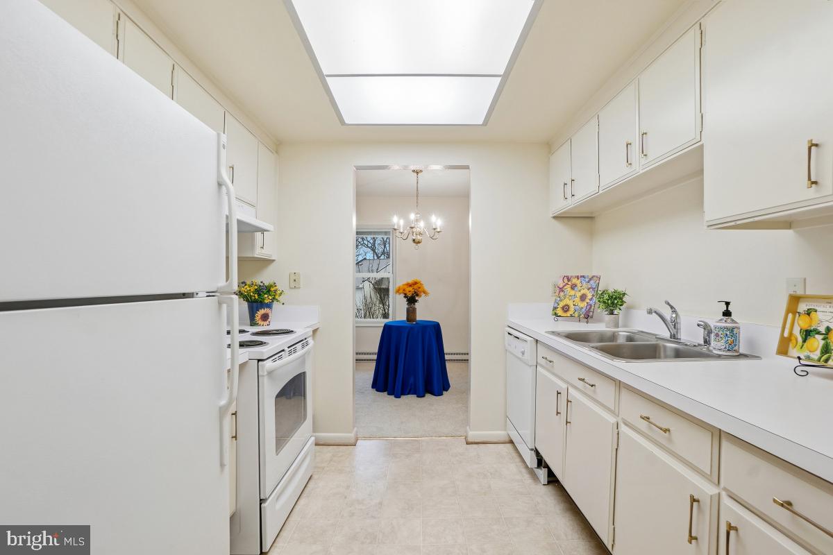 3400 GLENEAGLES DRIVE 73-3H