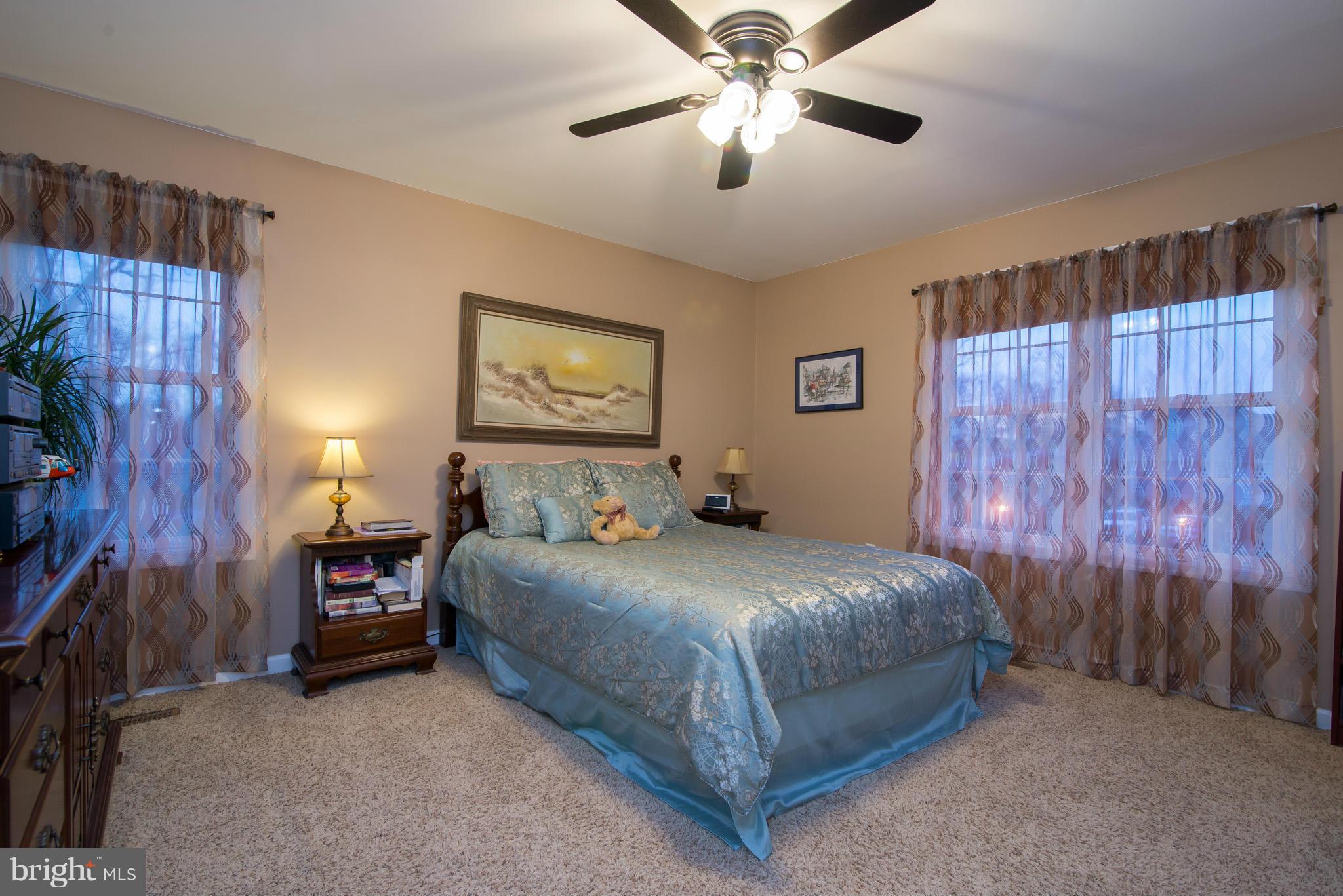 BRIAR RUN - Residential