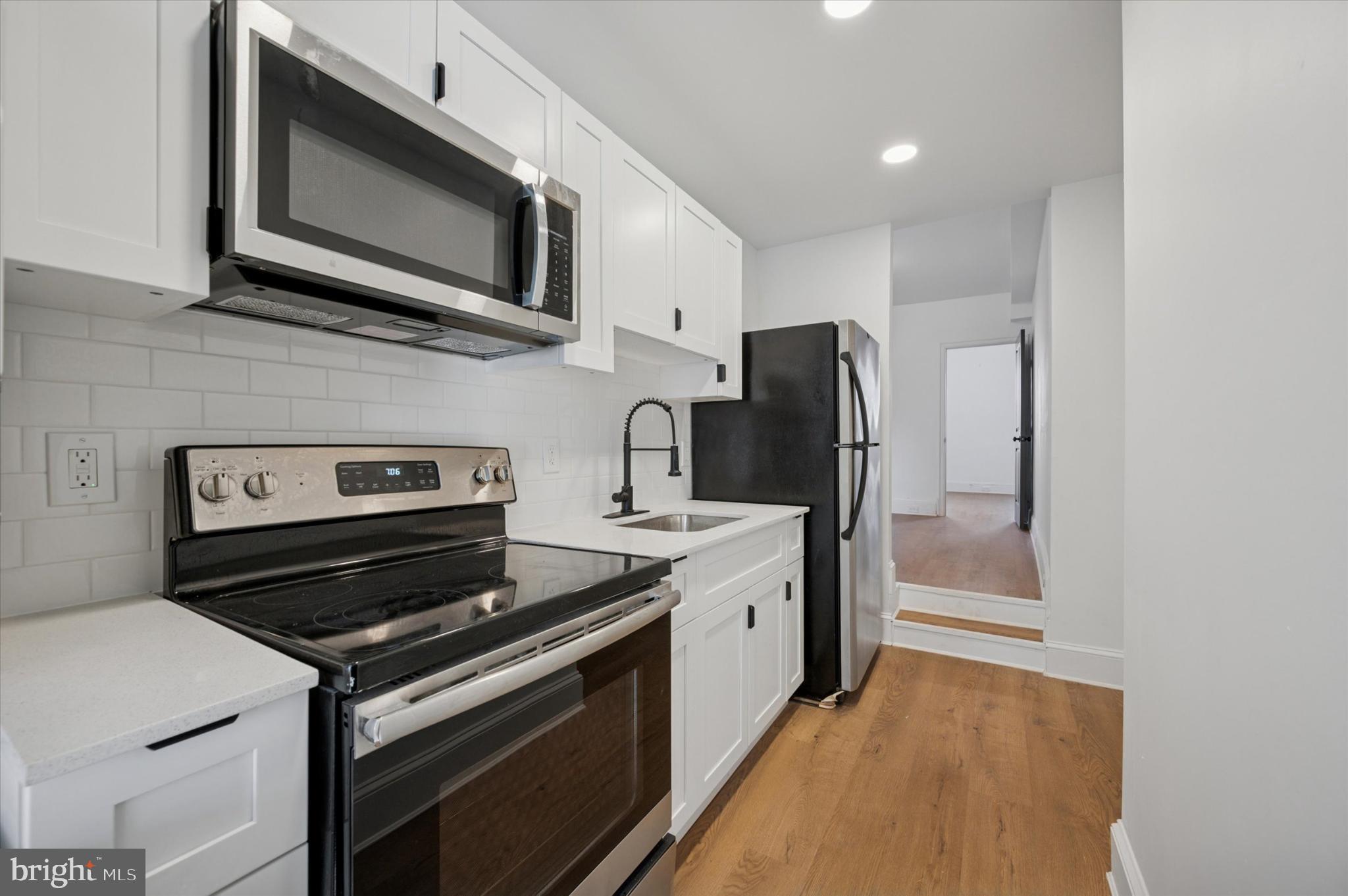 FRANCISVILLE - Residential Lease