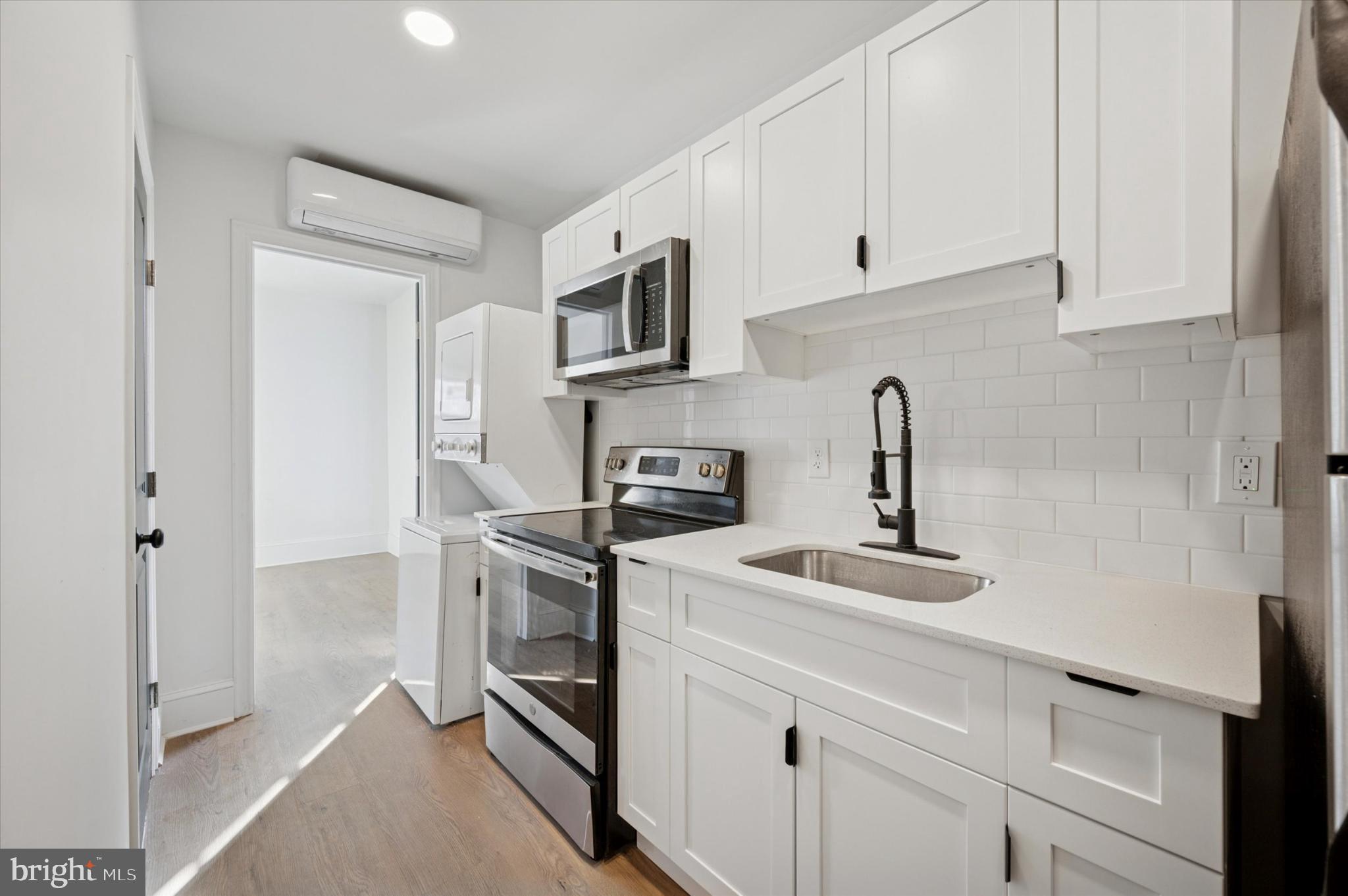 FRANCISVILLE - Residential Lease