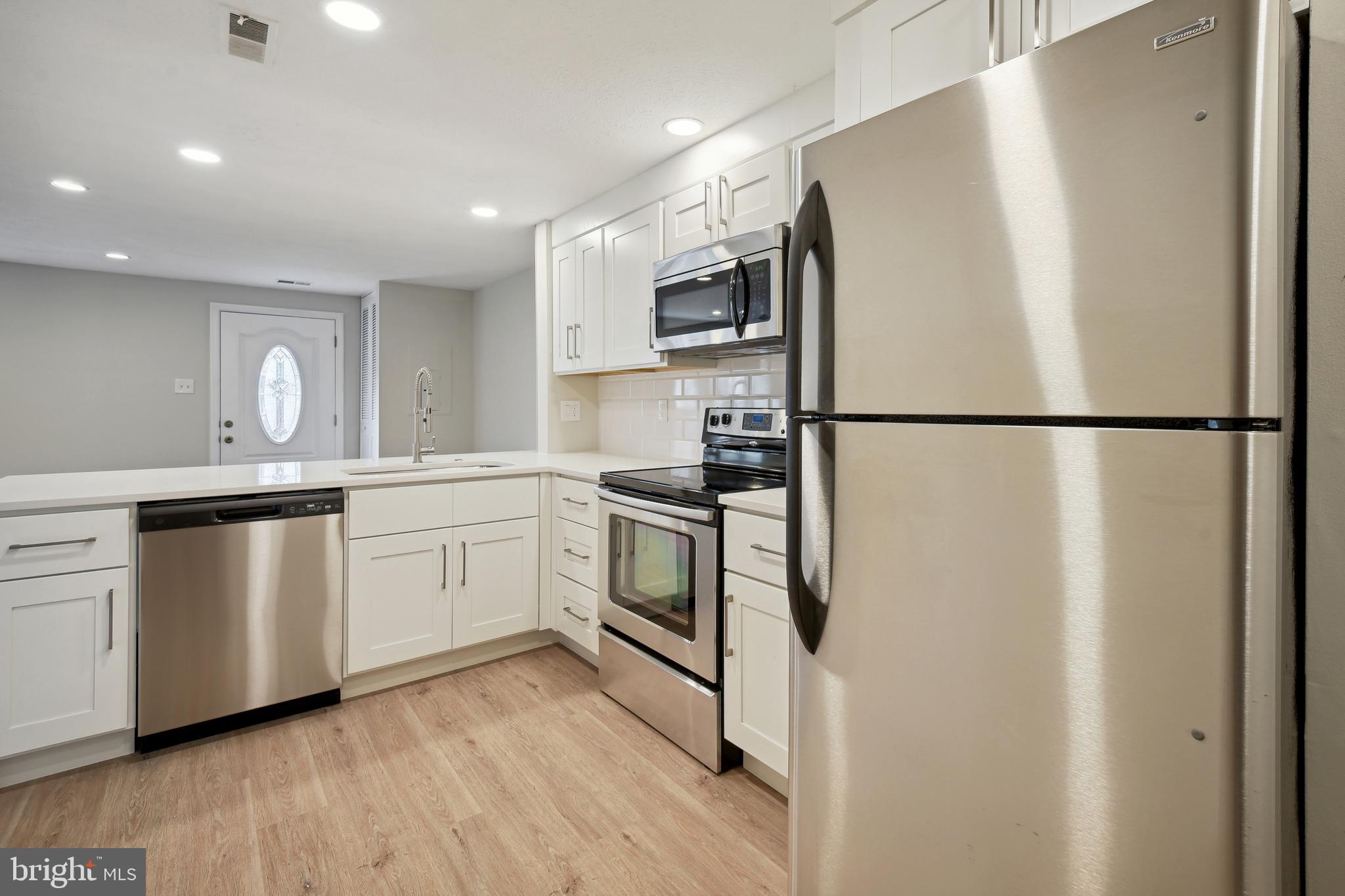 CHURCHILL TOWN SECTOR - Residential