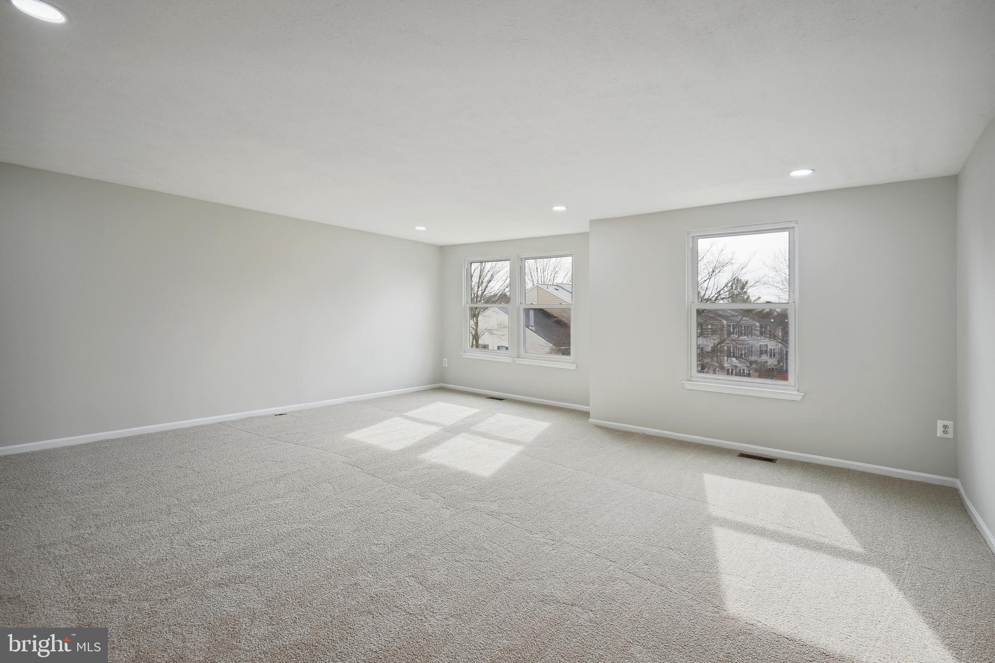 CHURCHILL TOWN SECTOR - Residential