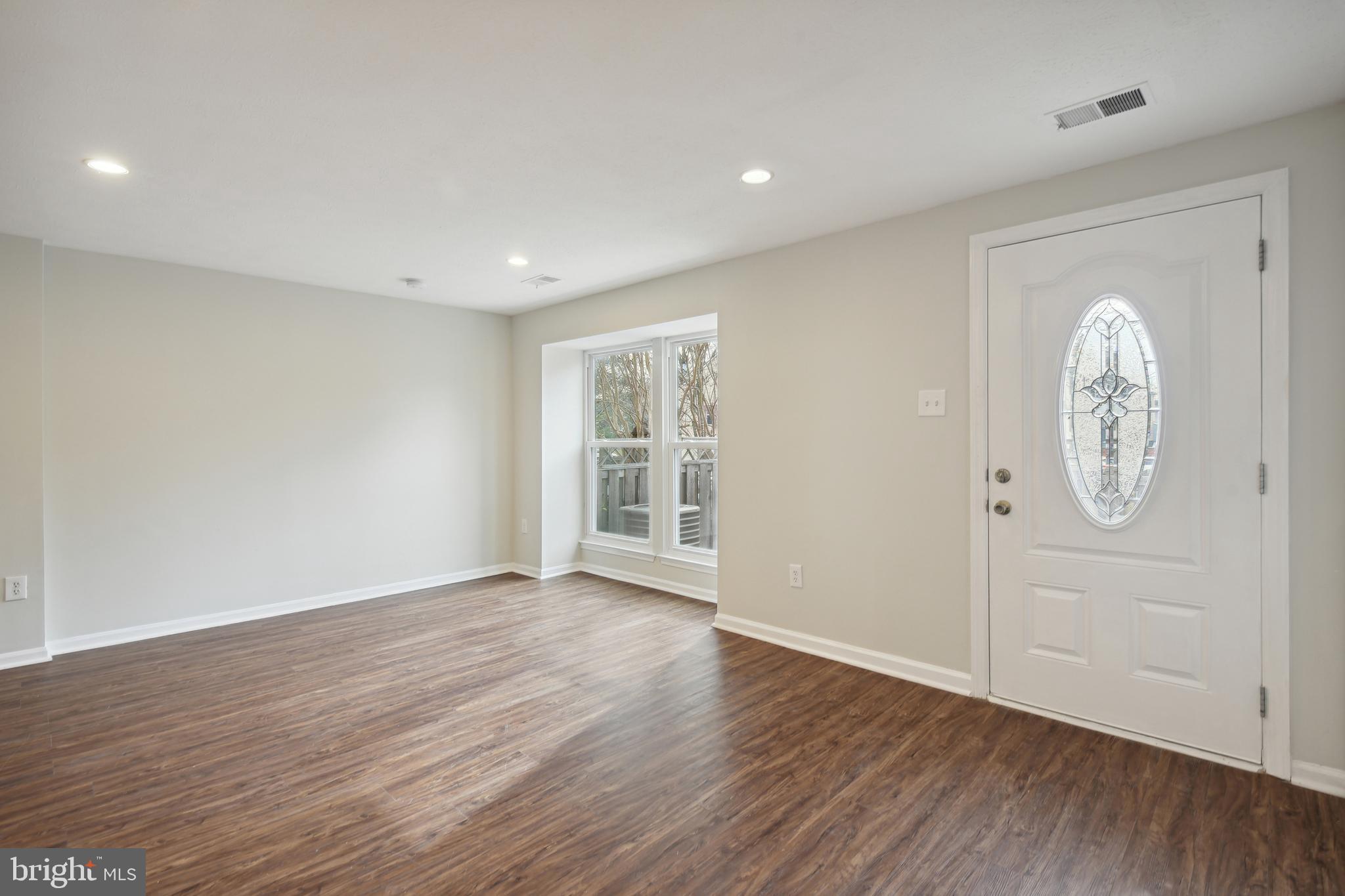 CHURCHILL TOWN SECTOR - Residential