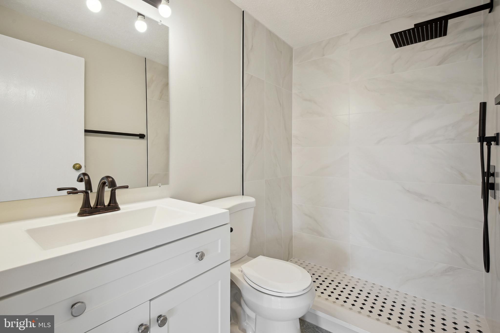 CHURCHILL TOWN SECTOR - Residential