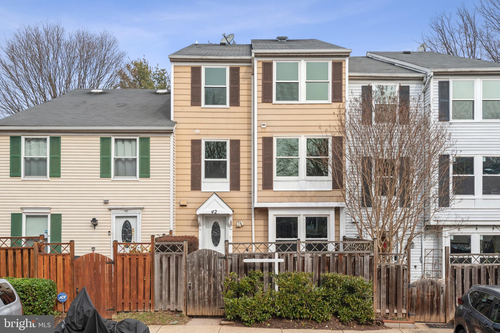 CHURCHILL TOWN SECTOR - Residential