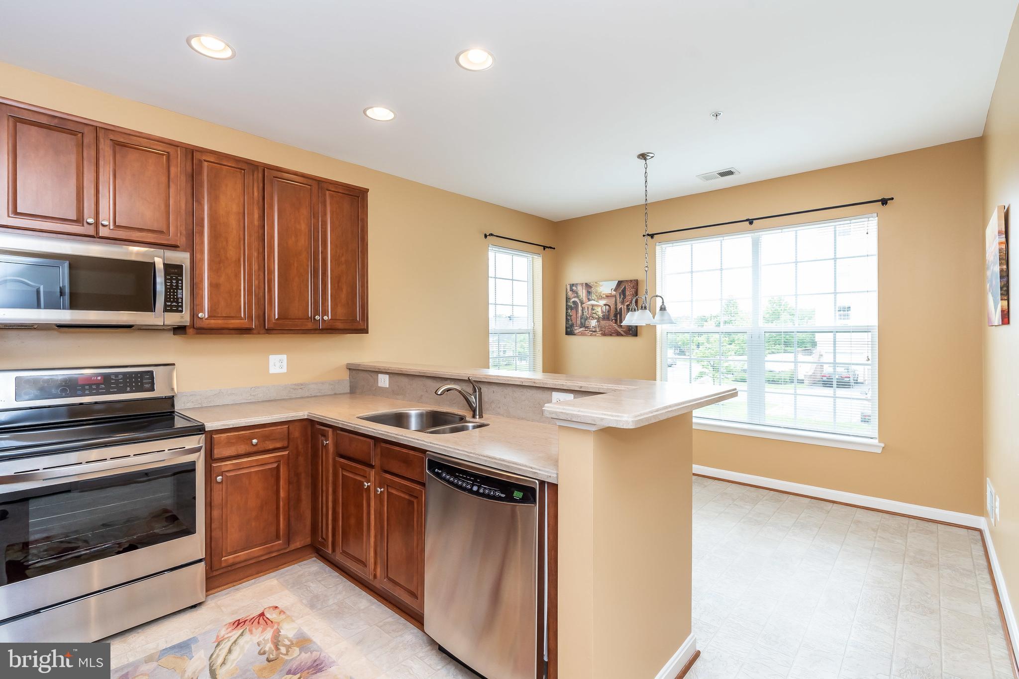 PINEY ORCHARD - Residential