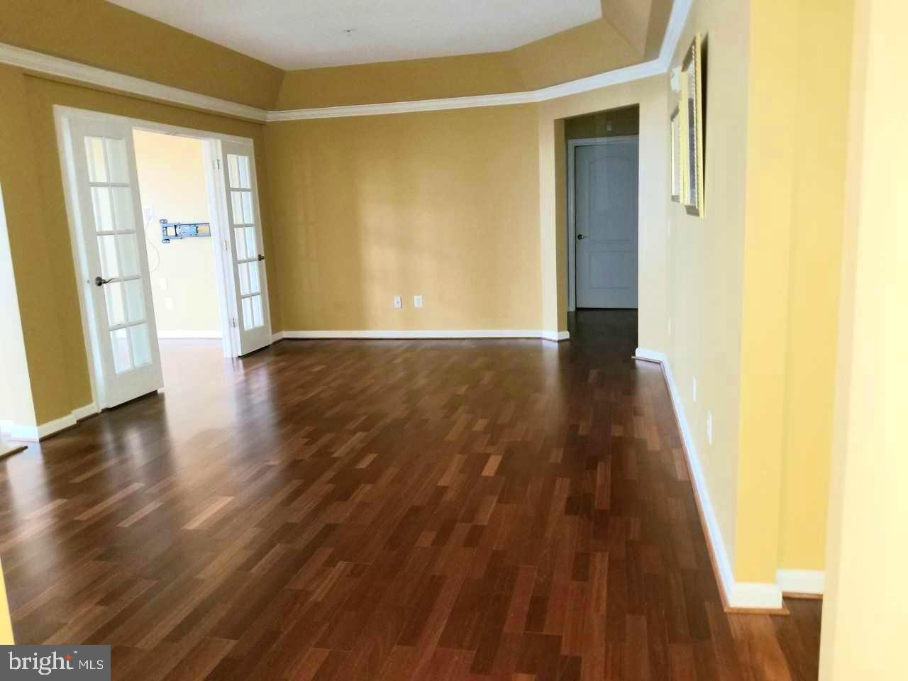 PINEY ORCHARD - Residential