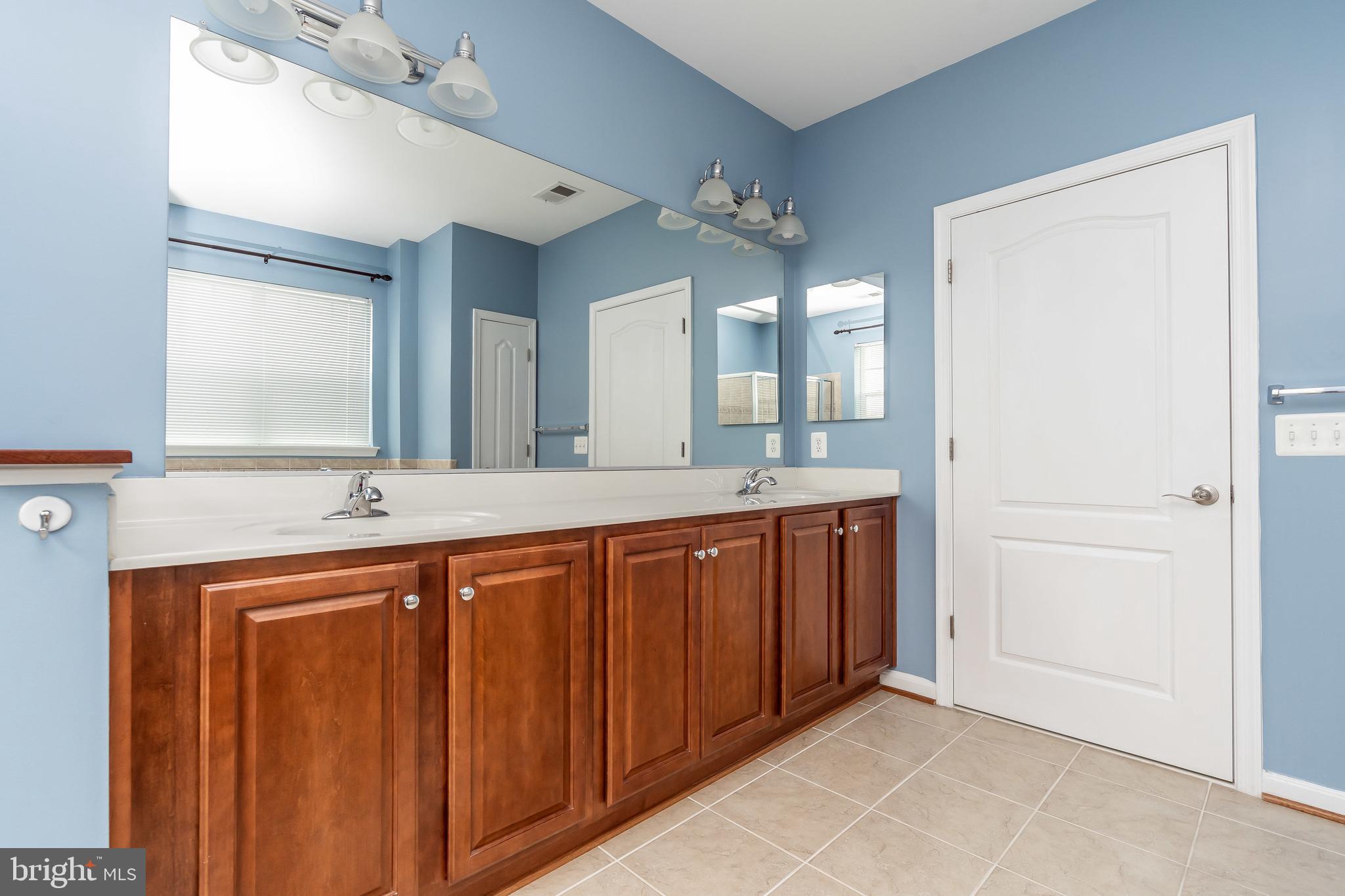 PINEY ORCHARD - Residential