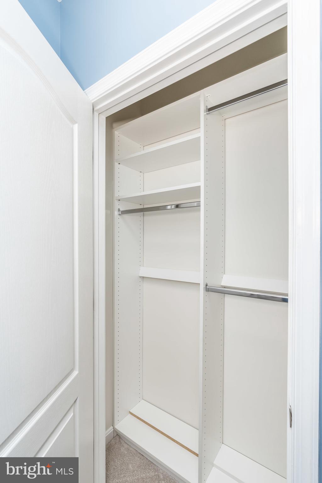 PINEY ORCHARD - Residential