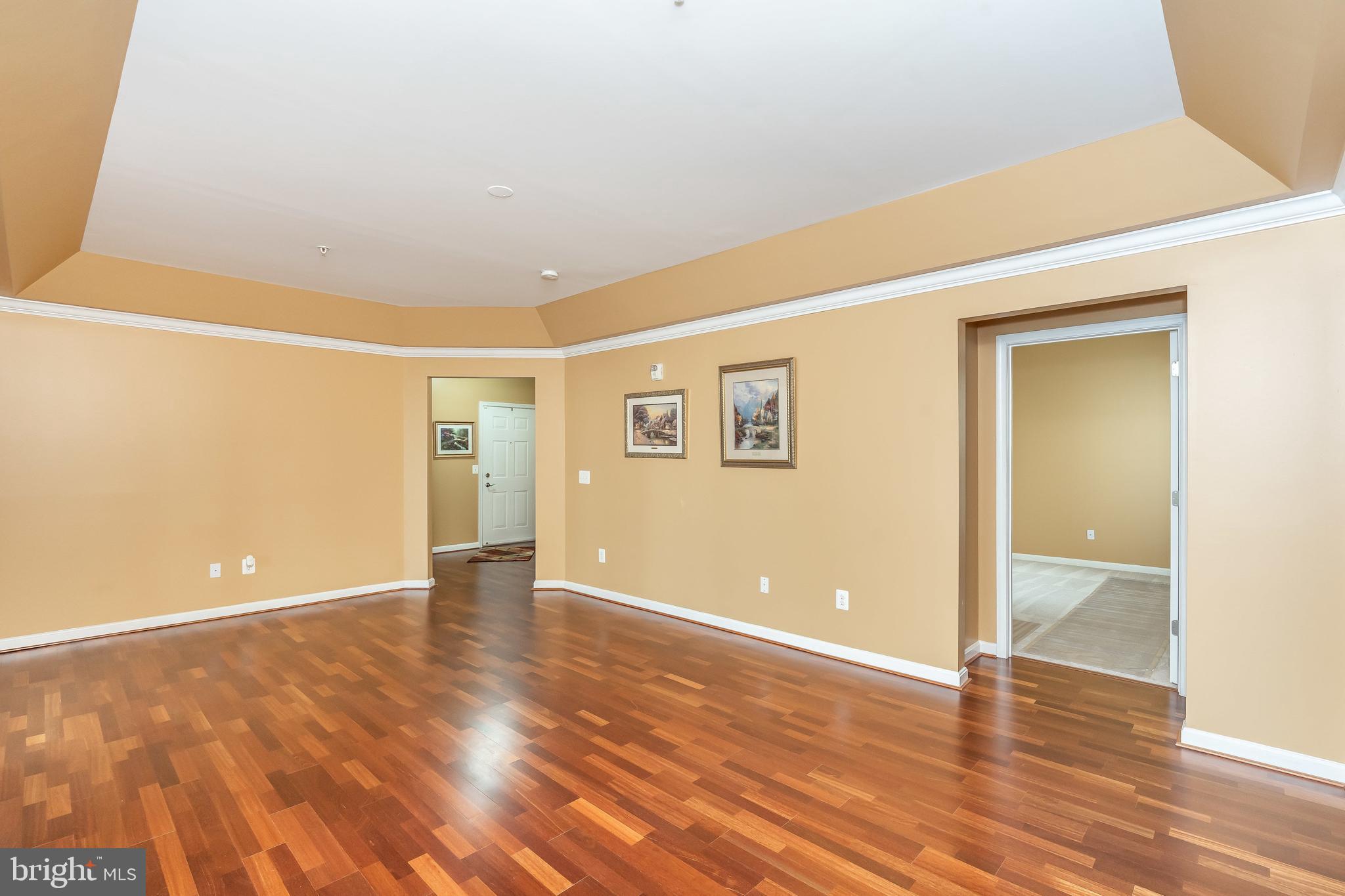 PINEY ORCHARD - Residential