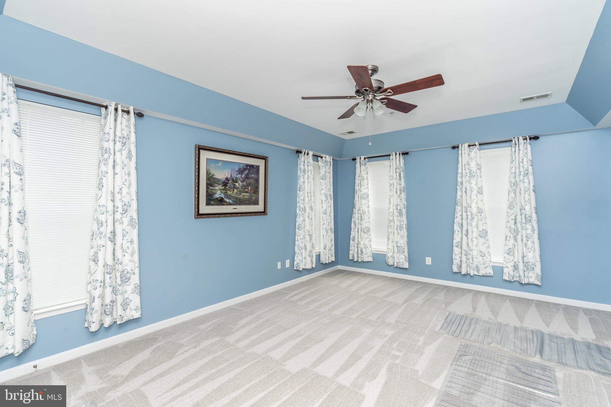 PINEY ORCHARD - Residential