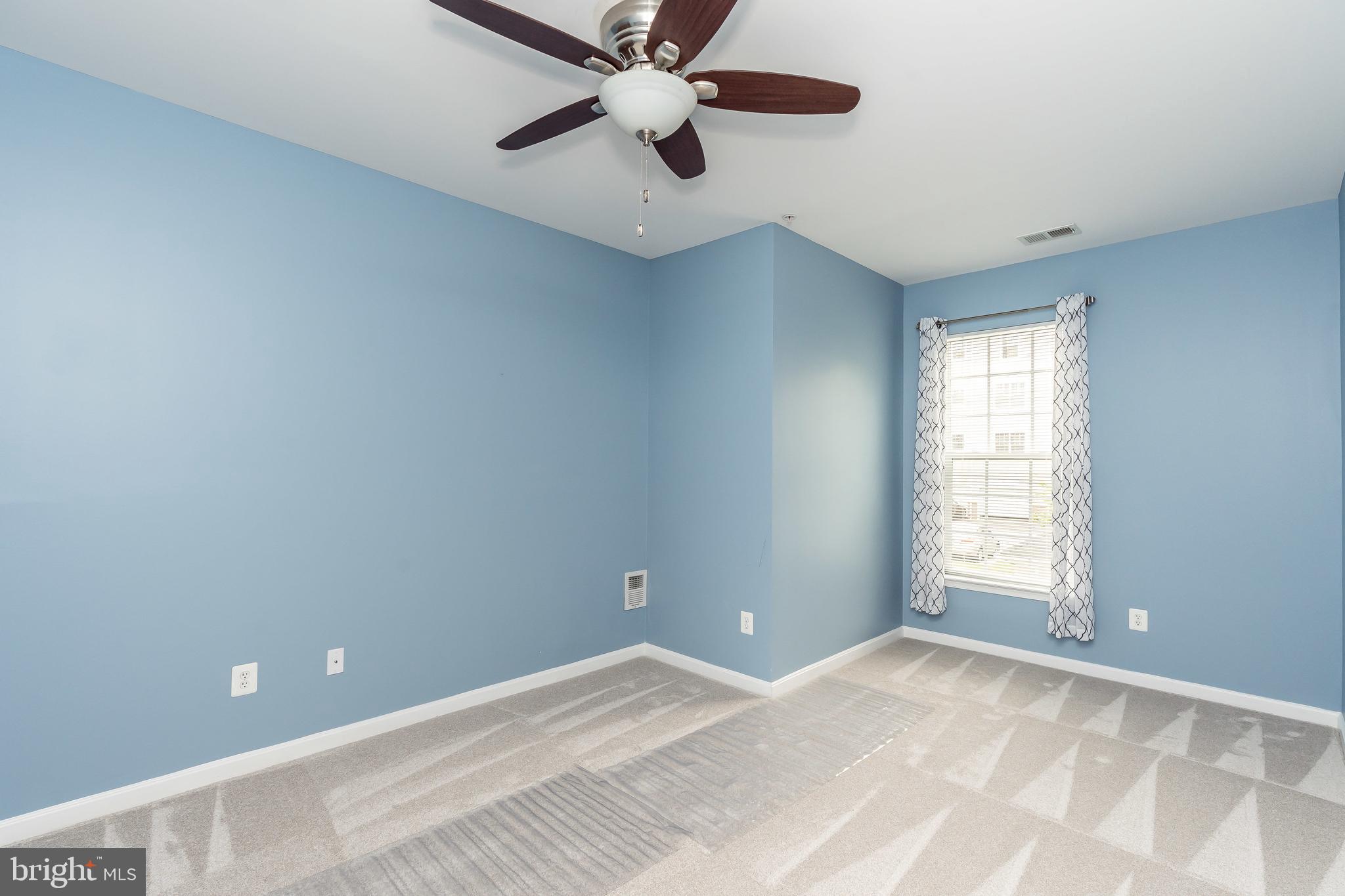 PINEY ORCHARD - Residential