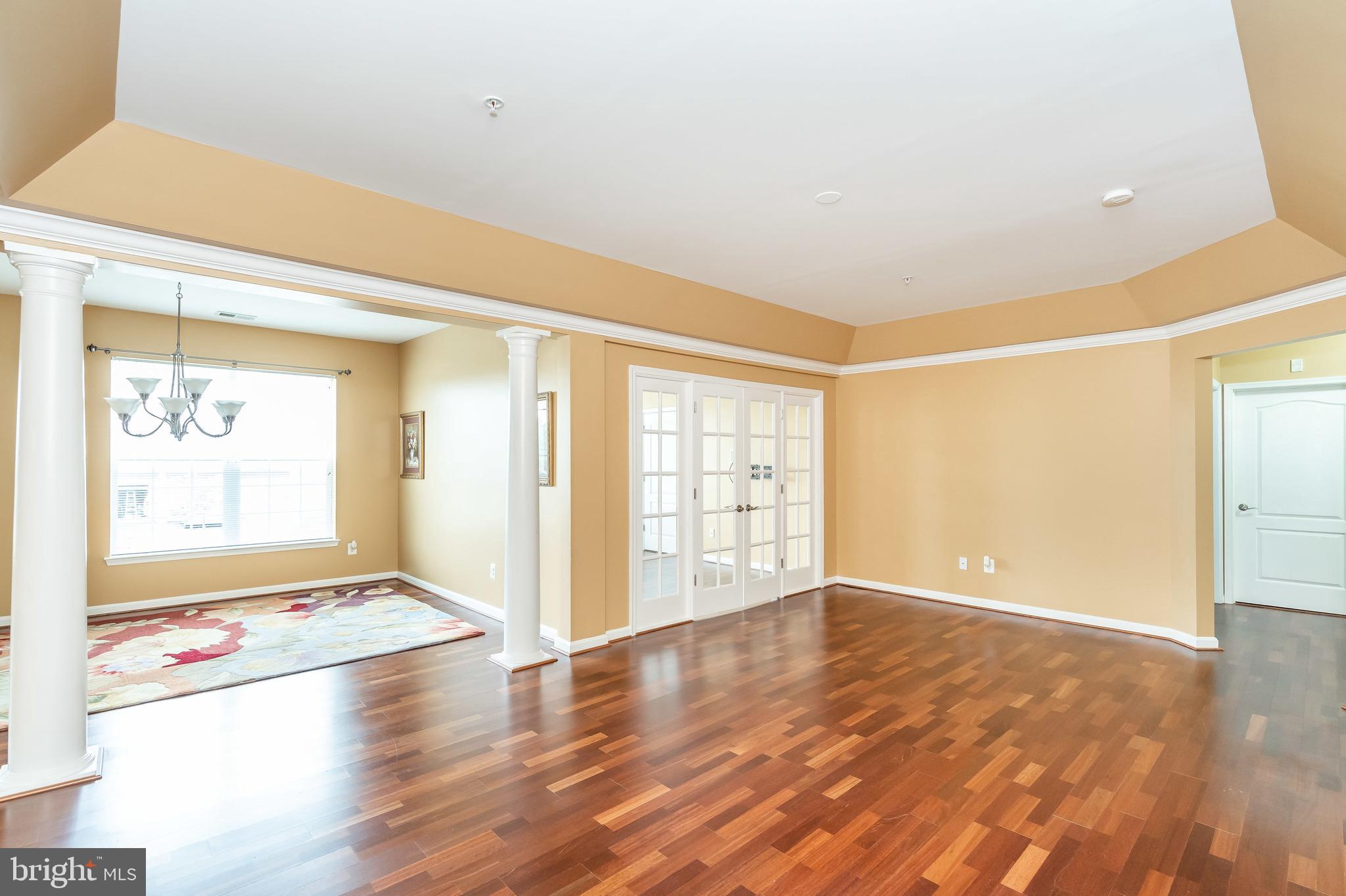 PINEY ORCHARD - Residential