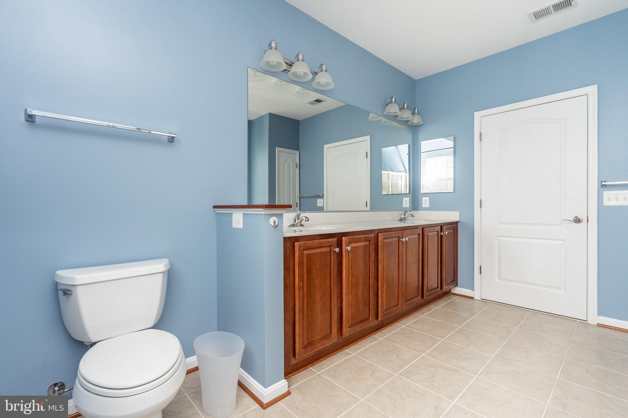 PINEY ORCHARD - Residential