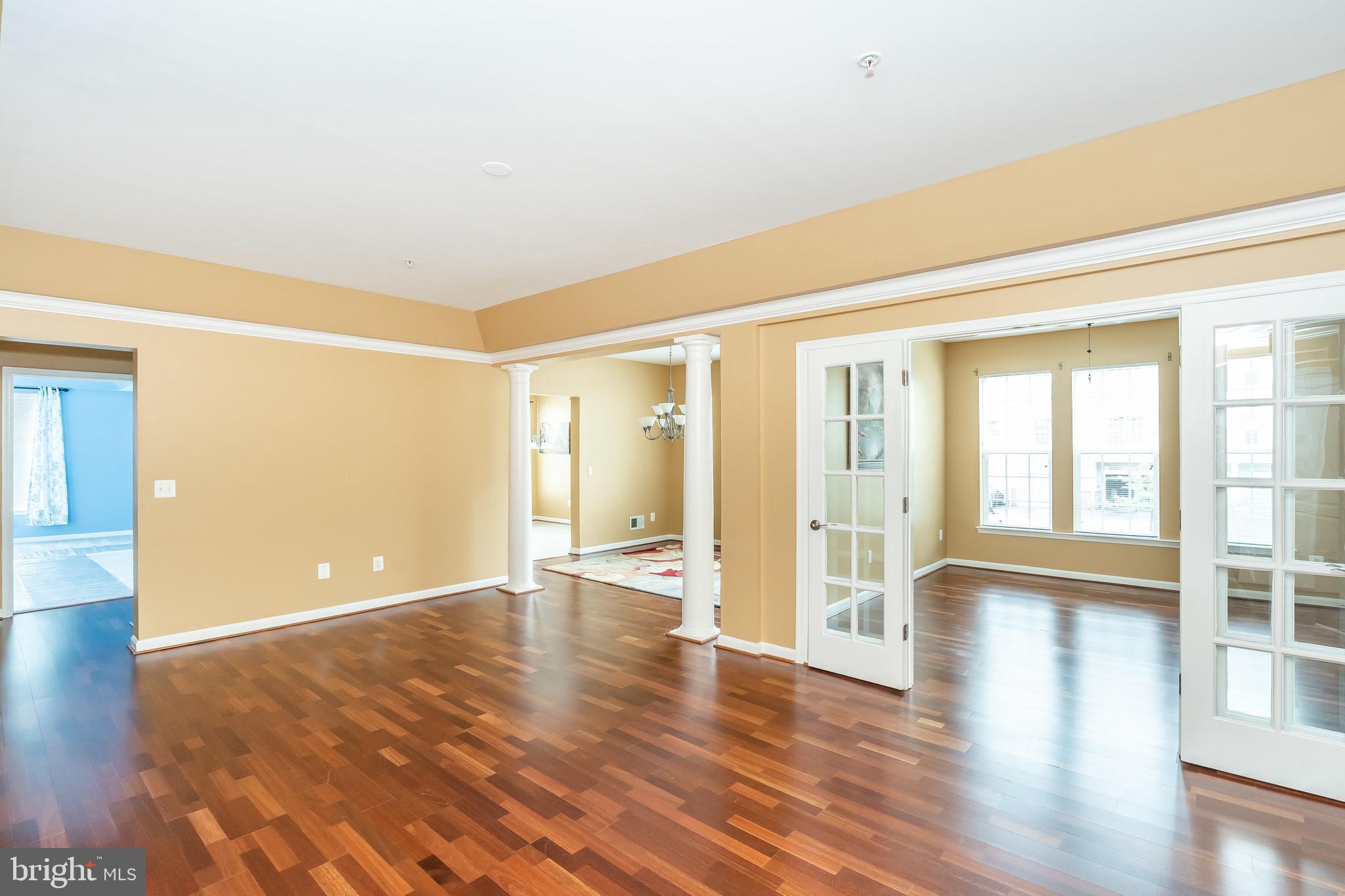 PINEY ORCHARD - Residential