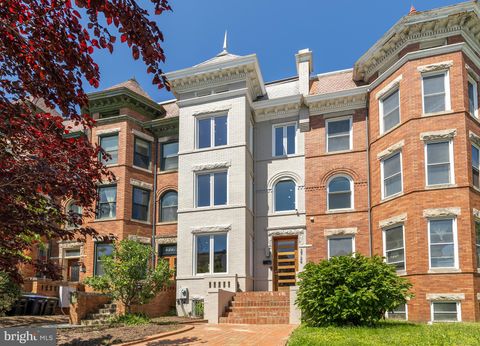 2728 13TH STREET NW WASHINGTON DC 20009