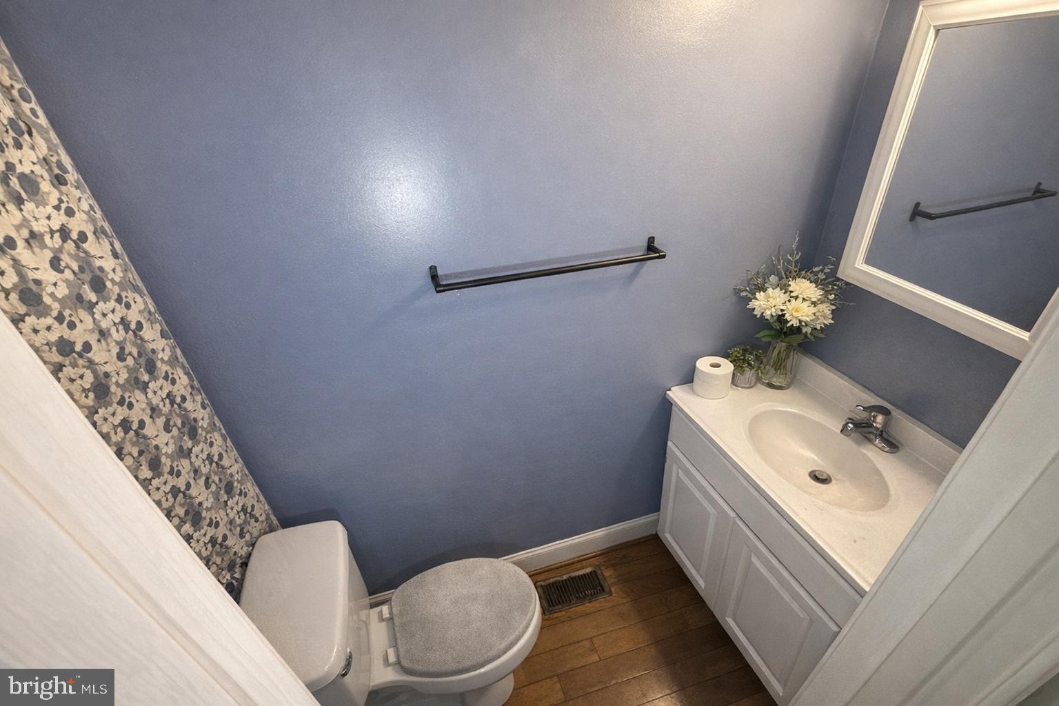 MILL HILL - Residential