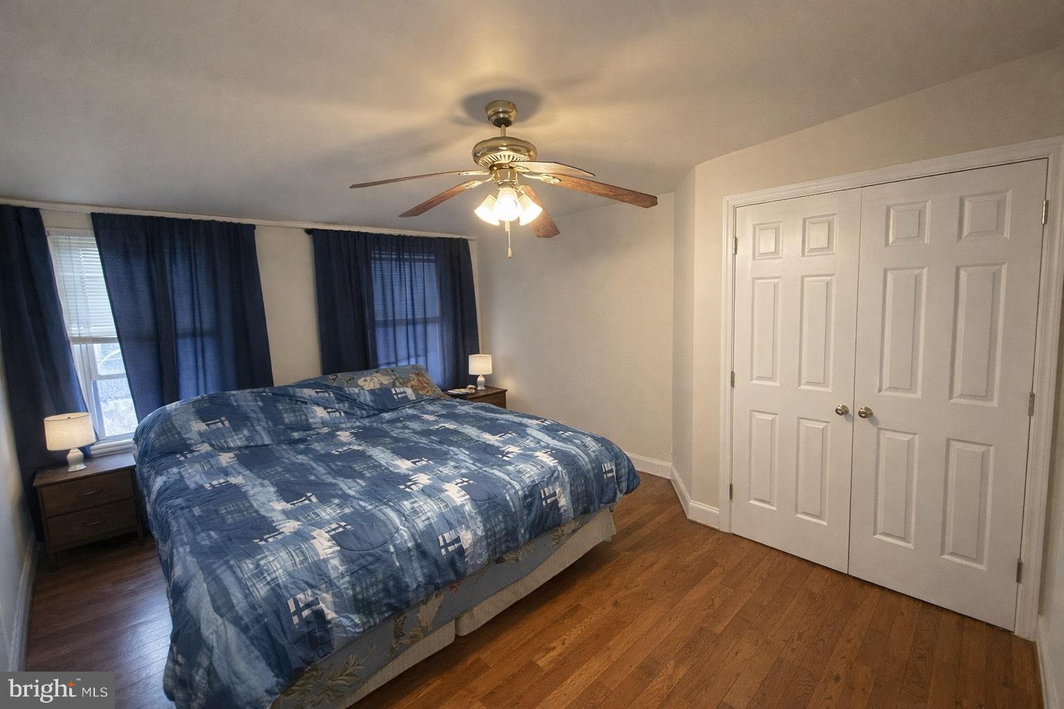 MILL HILL - Residential