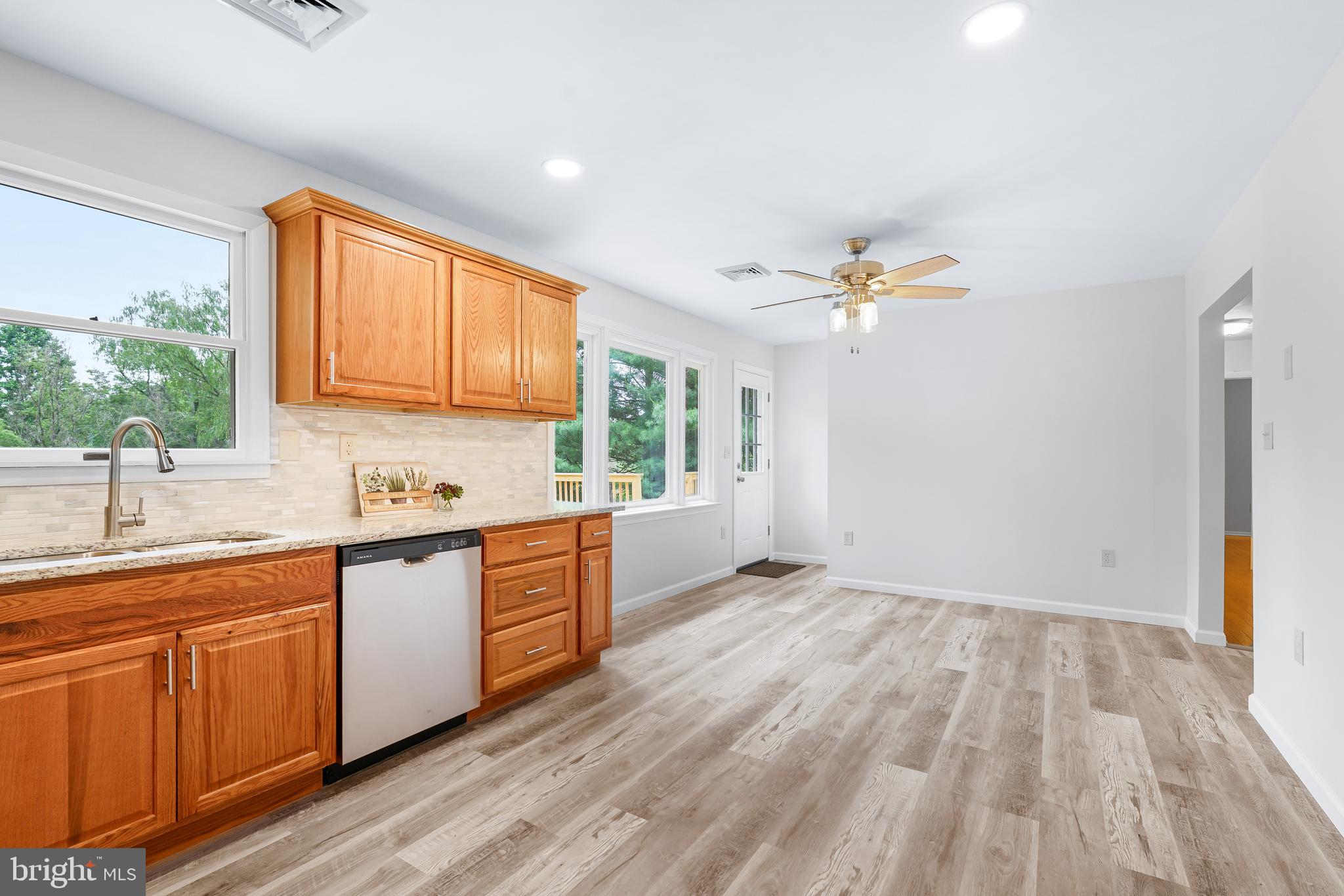 NONAVAILABLE - Residential