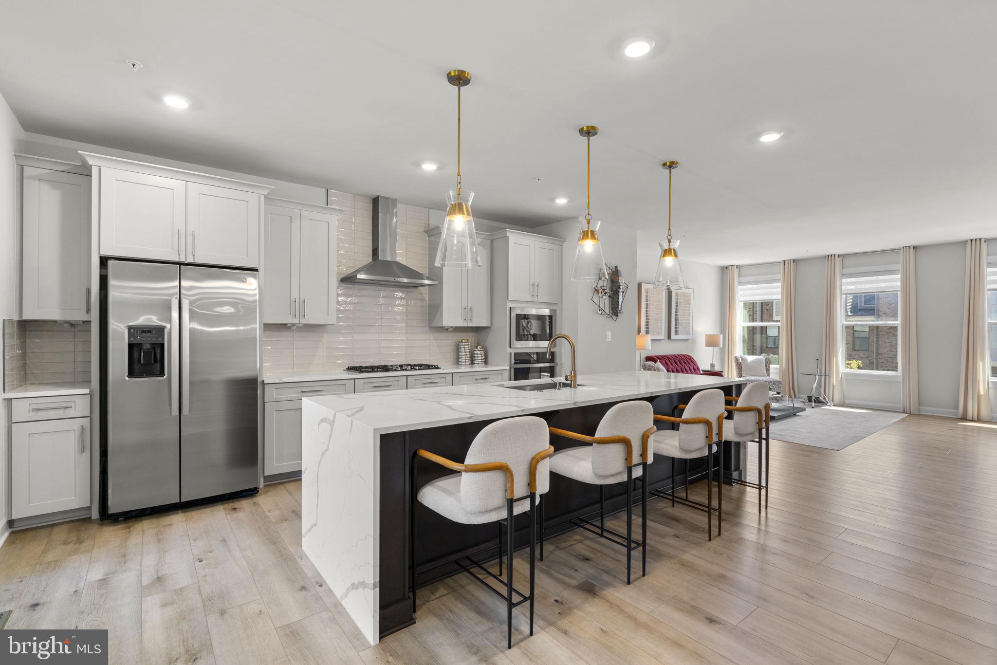 LONGVIEW RIDGE - Residential