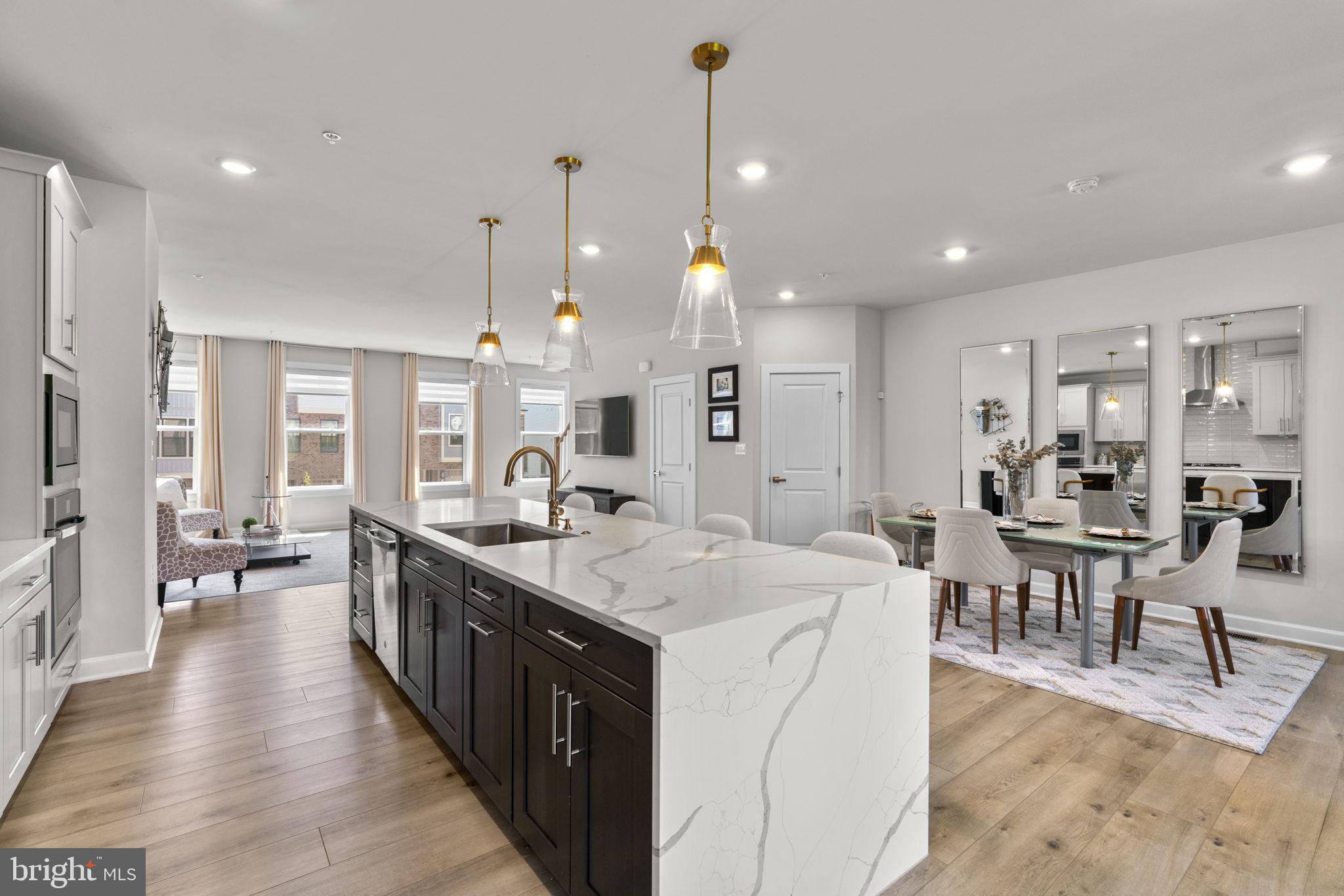 LONGVIEW RIDGE - Residential