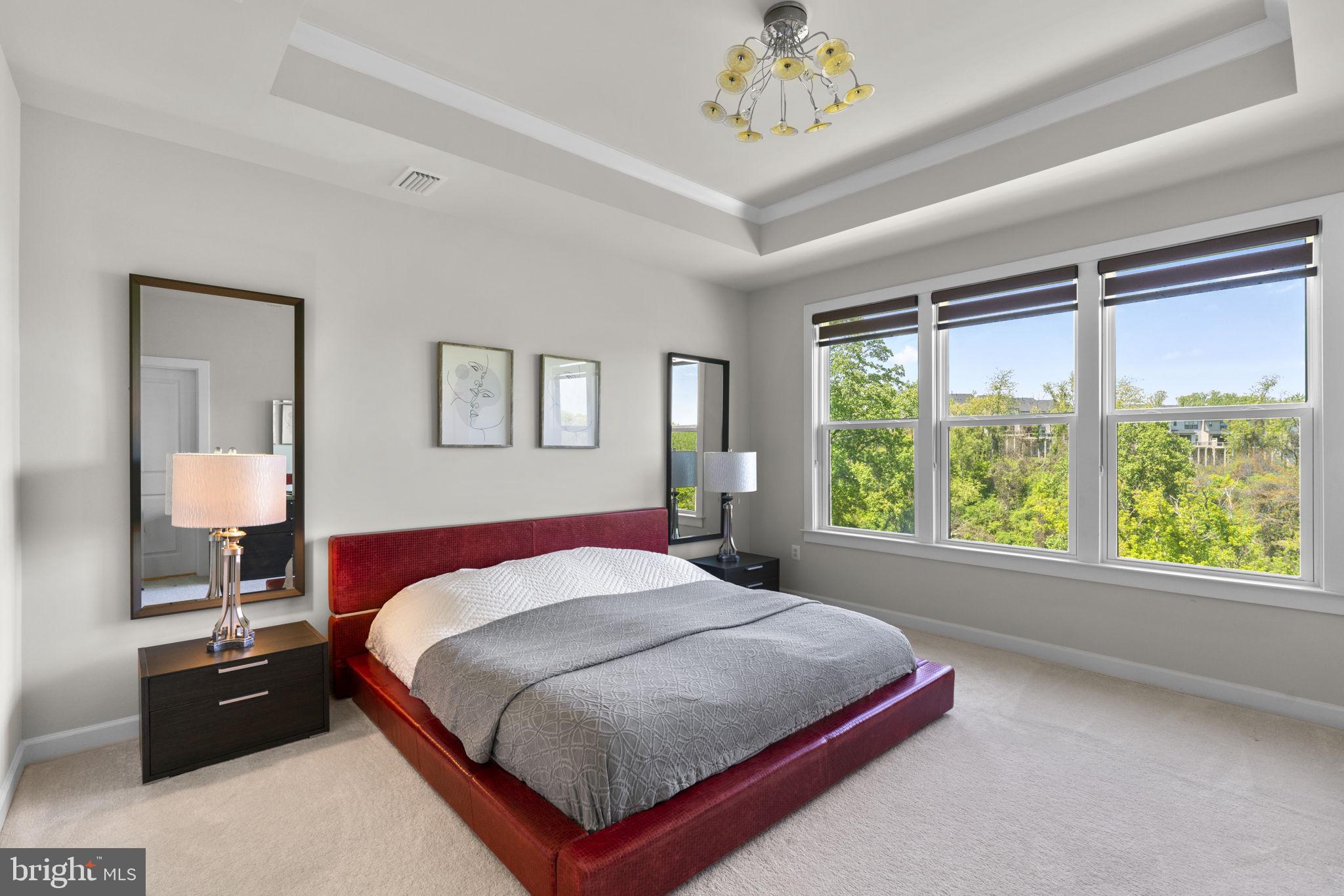 LONGVIEW RIDGE - Residential
