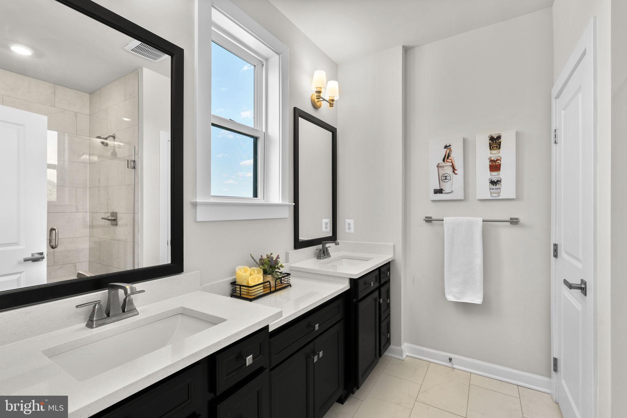 LONGVIEW RIDGE - Residential