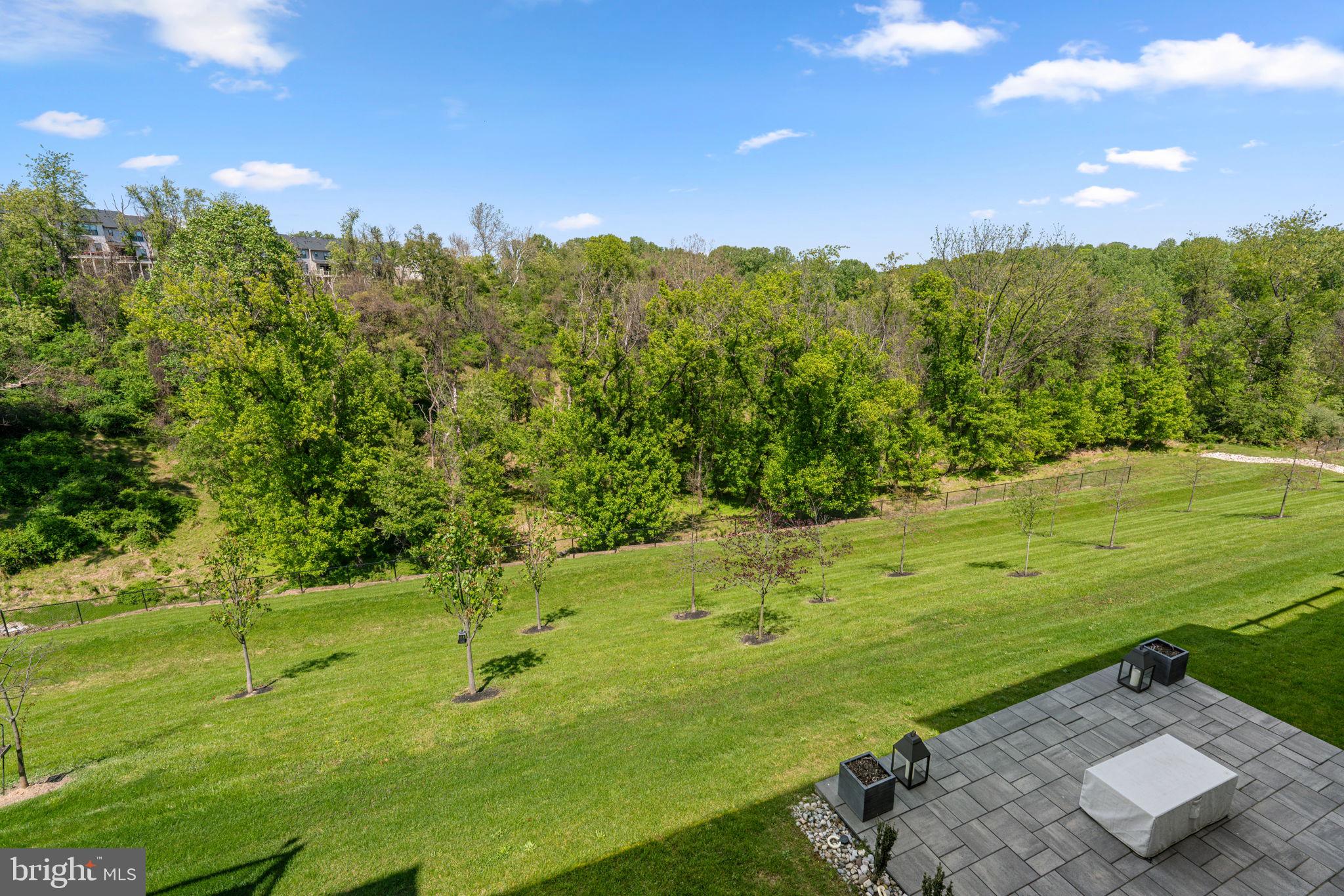 LONGVIEW RIDGE - Residential