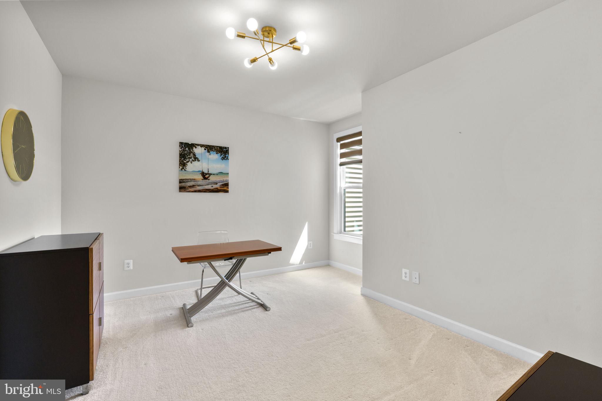 LONGVIEW RIDGE - Residential