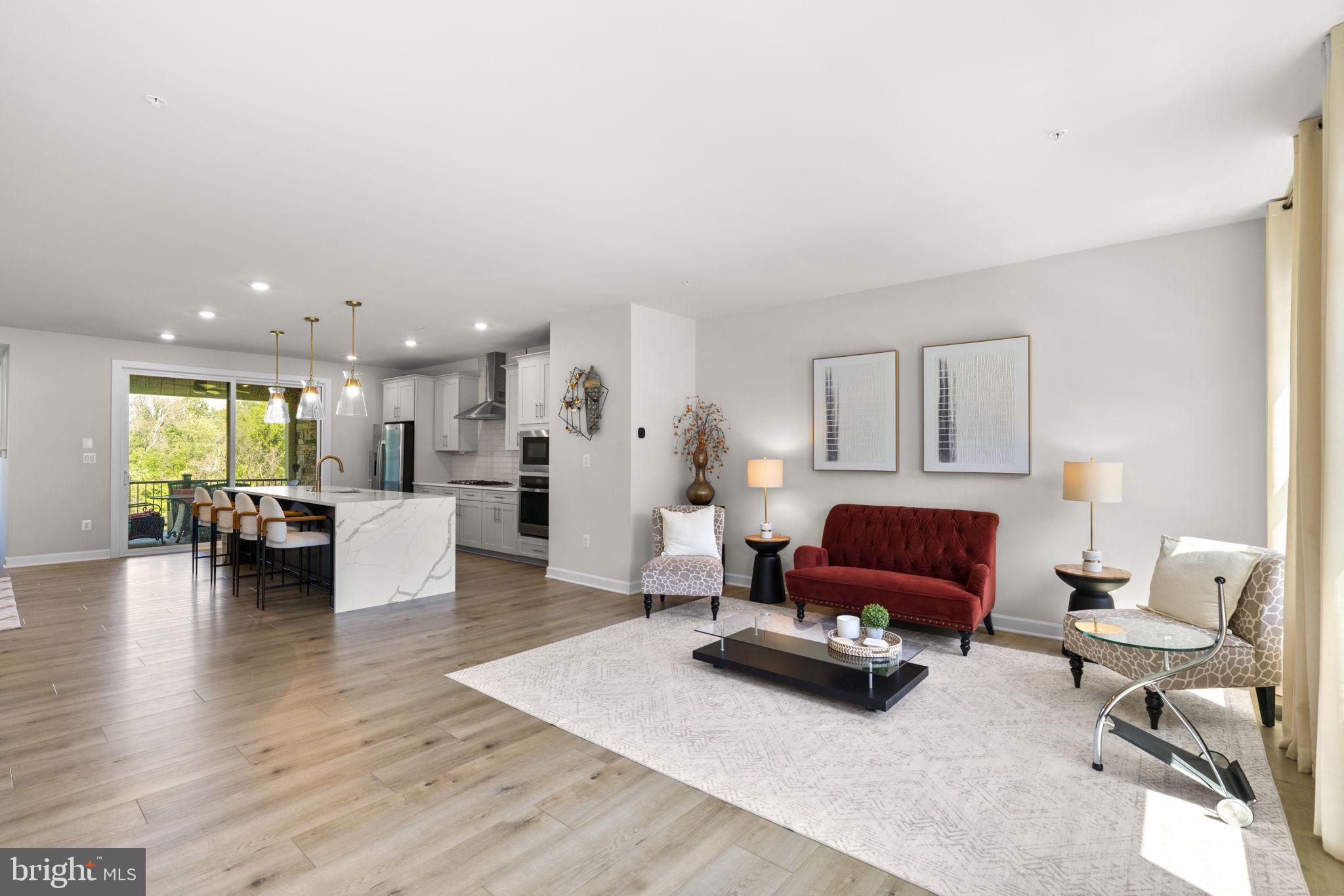 LONGVIEW RIDGE - Residential