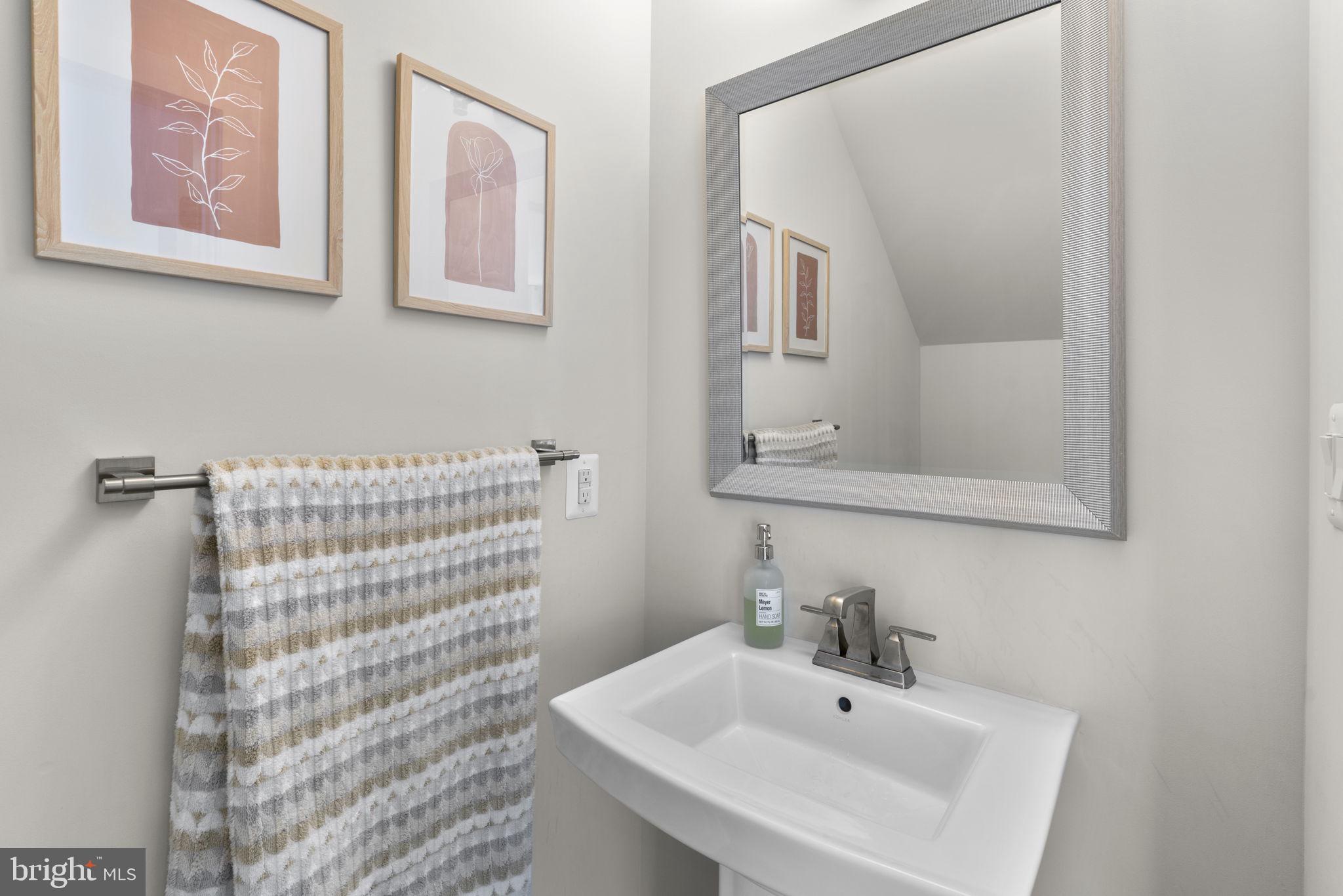 LONGVIEW RIDGE - Residential