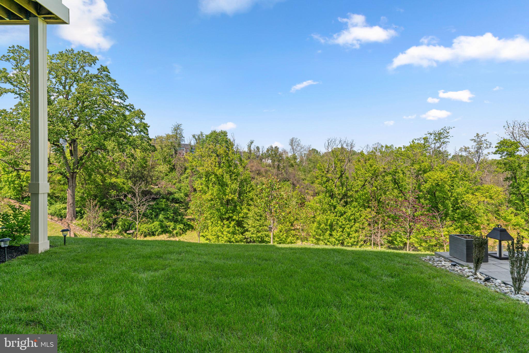 LONGVIEW RIDGE - Residential