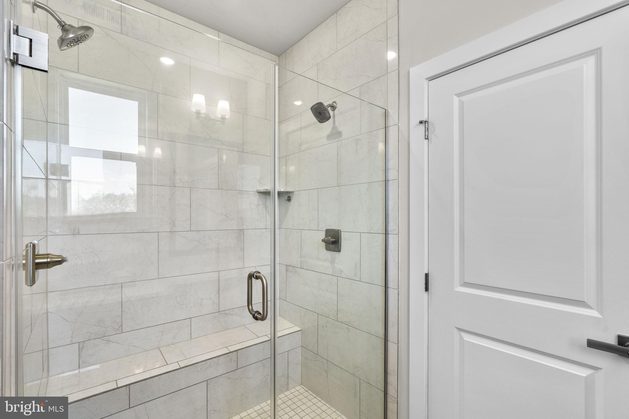 LONGVIEW RIDGE - Residential