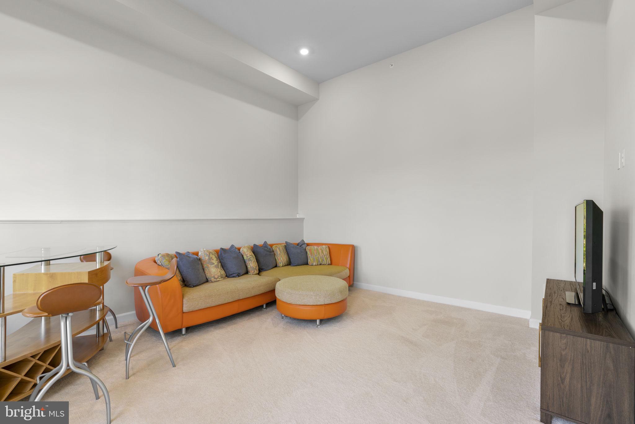 LONGVIEW RIDGE - Residential