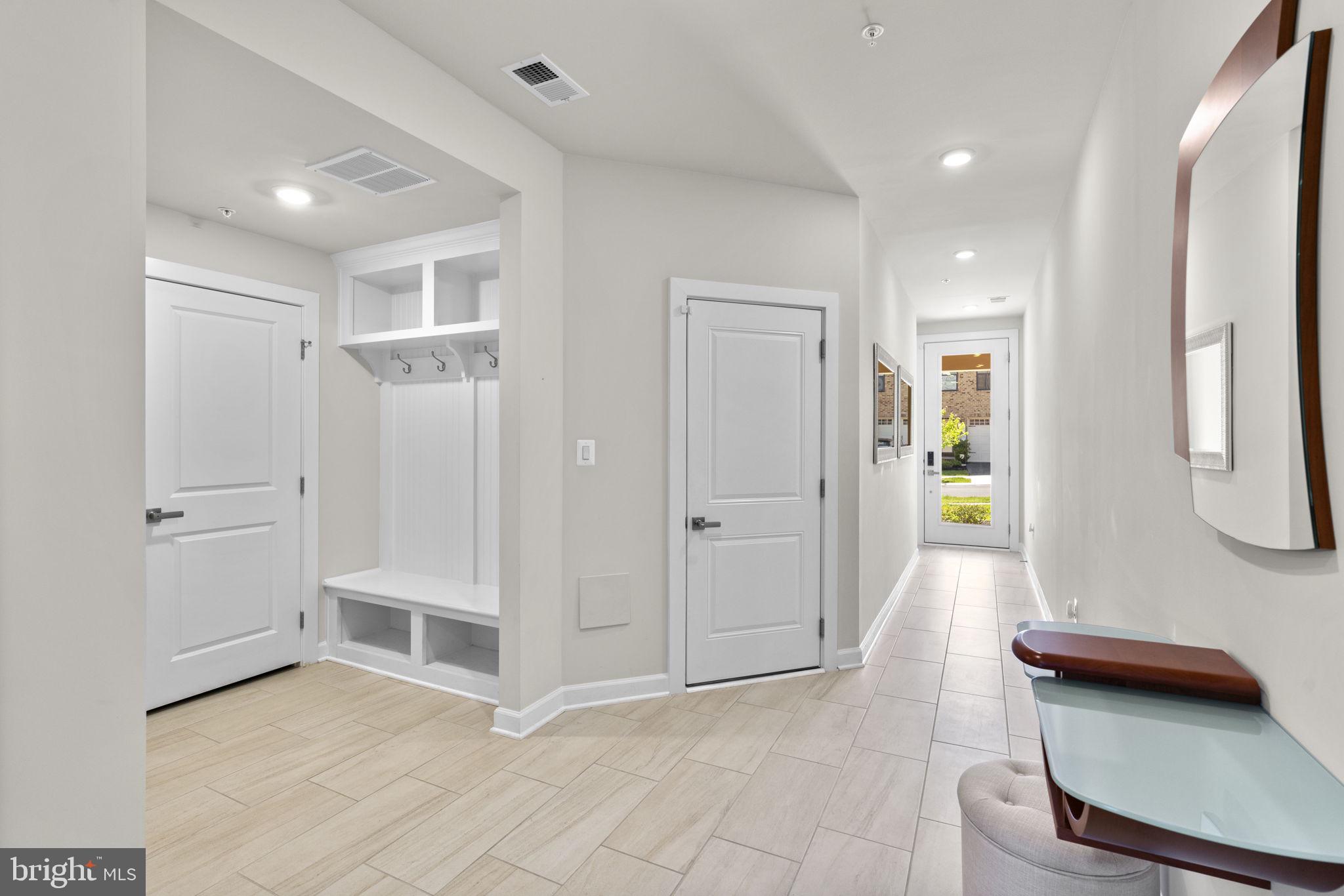 LONGVIEW RIDGE - Residential