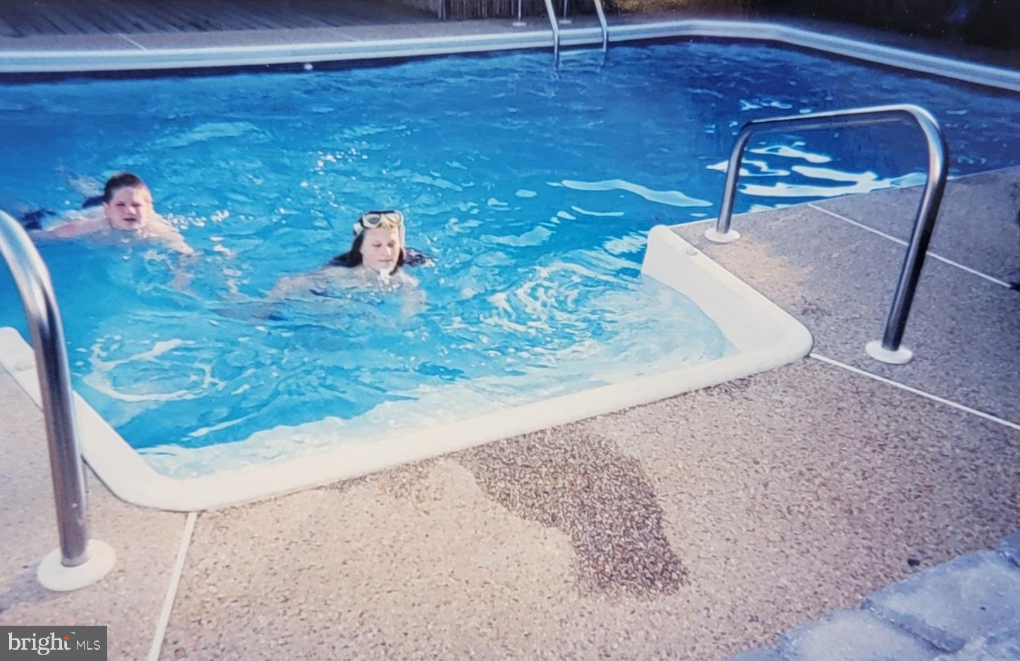 HILLSMERE ESTATES - Residential