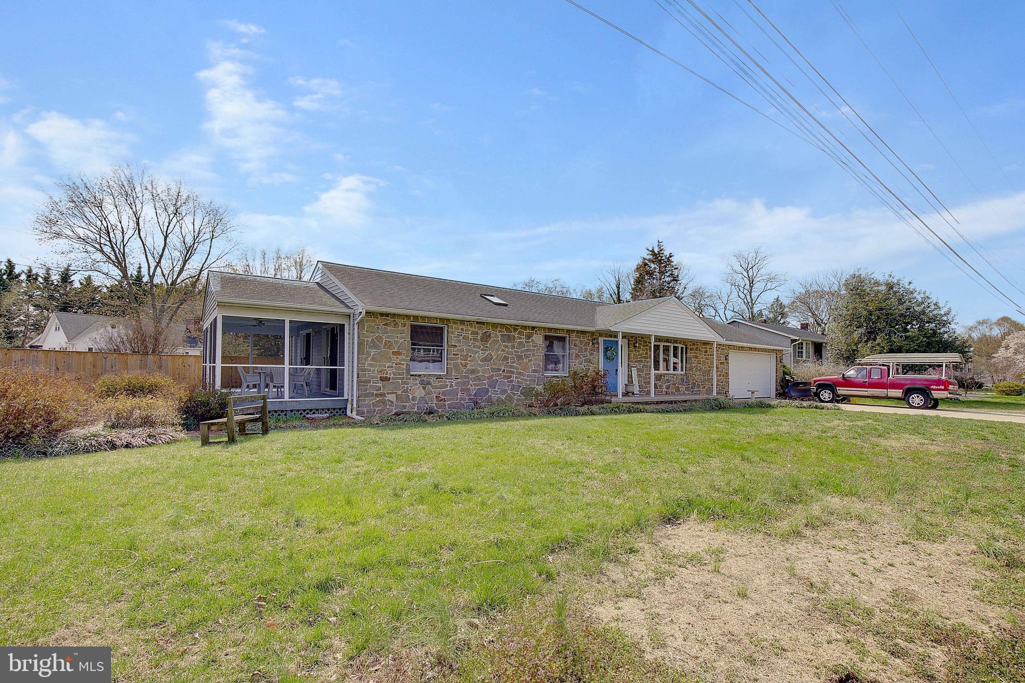 HILLSMERE ESTATES - Residential