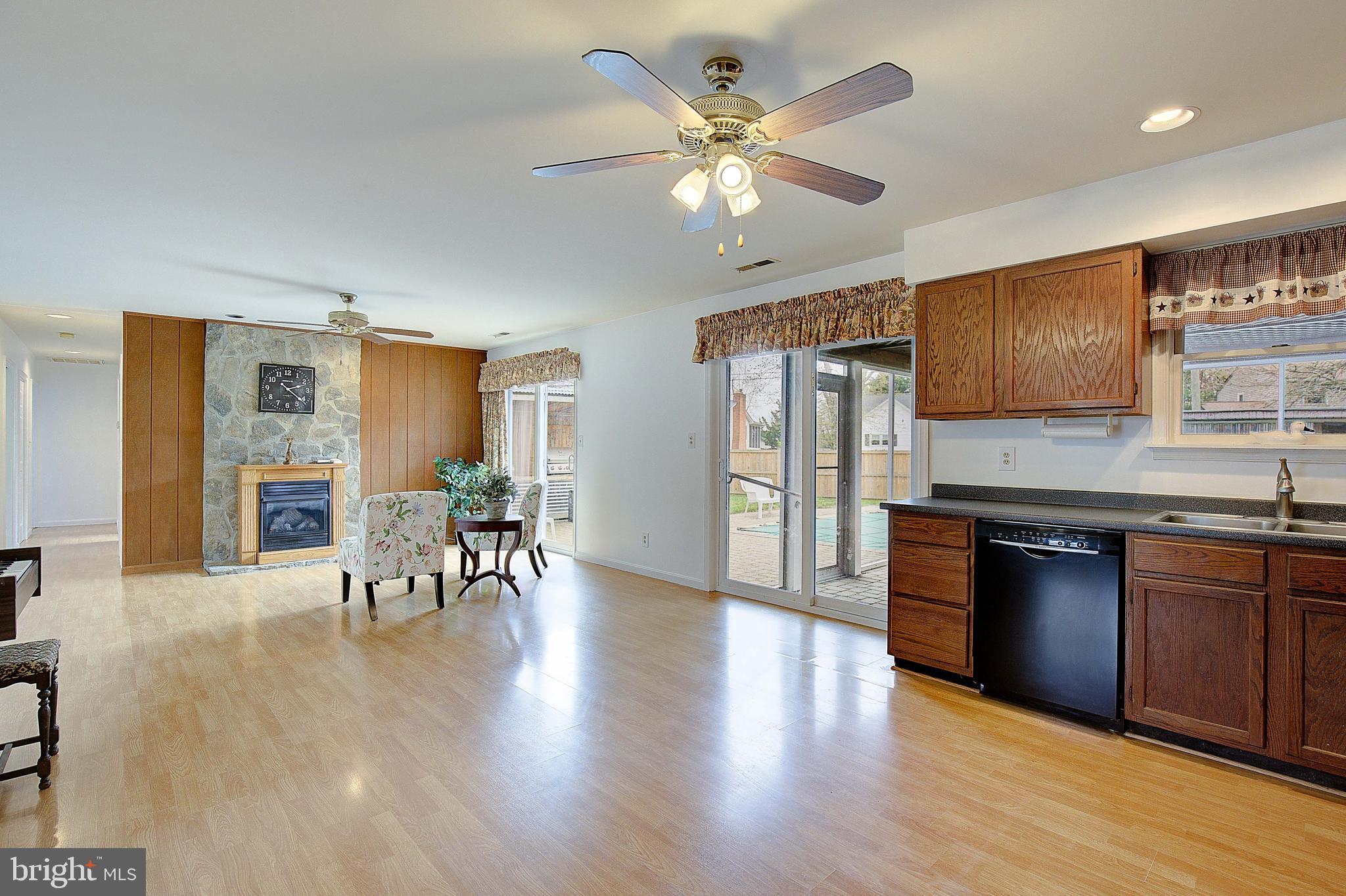 HILLSMERE ESTATES - Residential