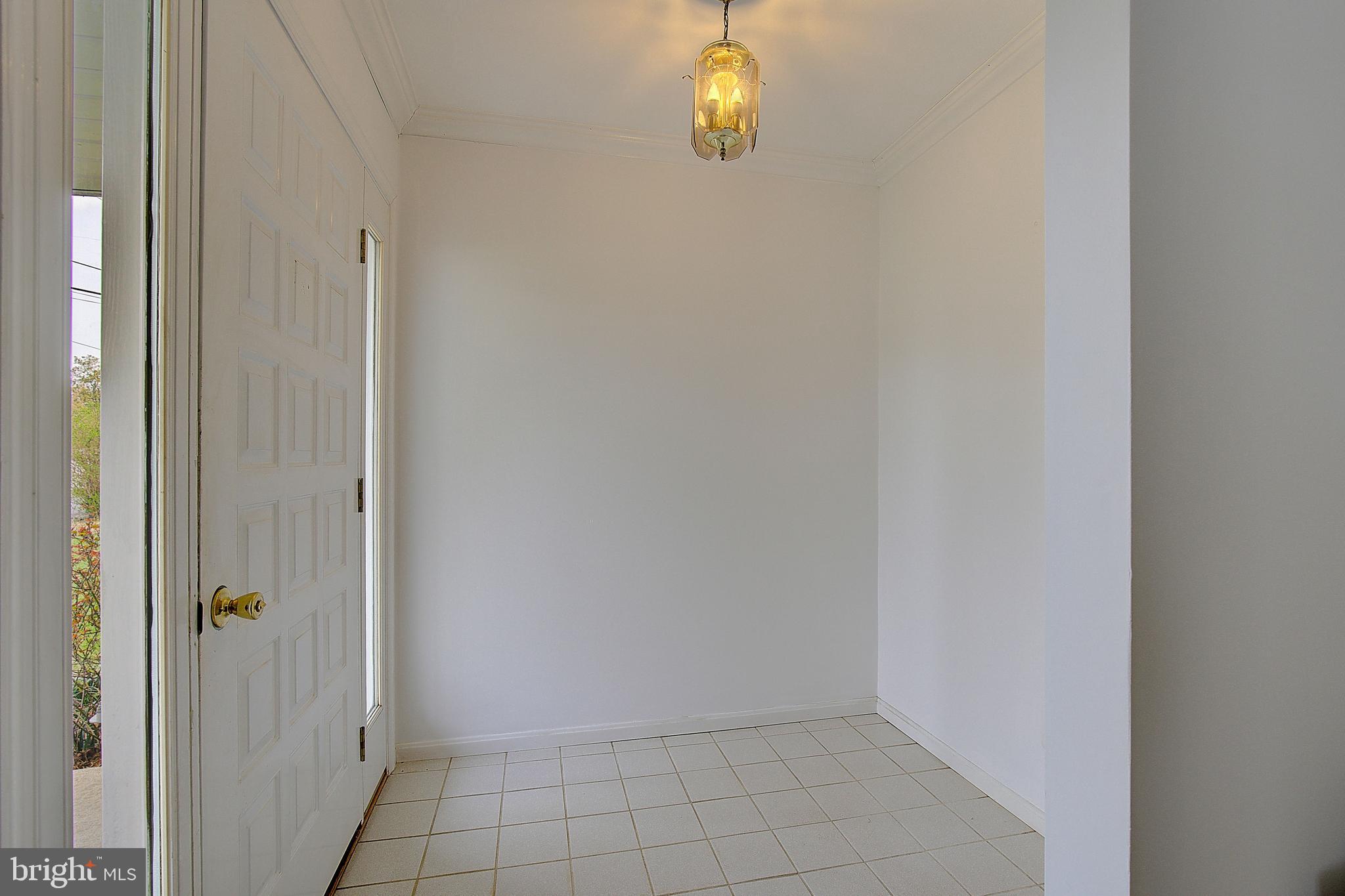 HILLSMERE ESTATES - Residential