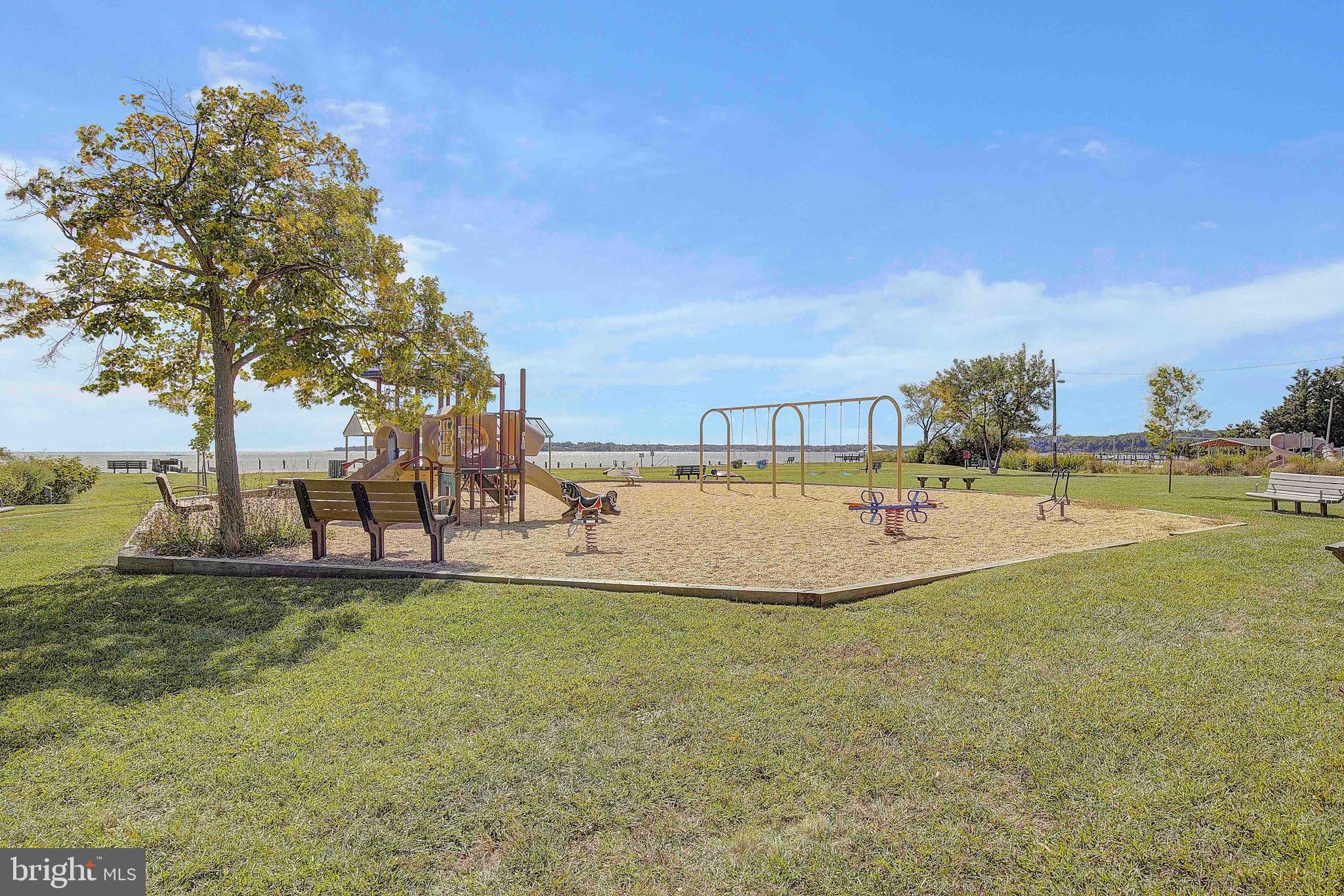 HILLSMERE ESTATES - Residential