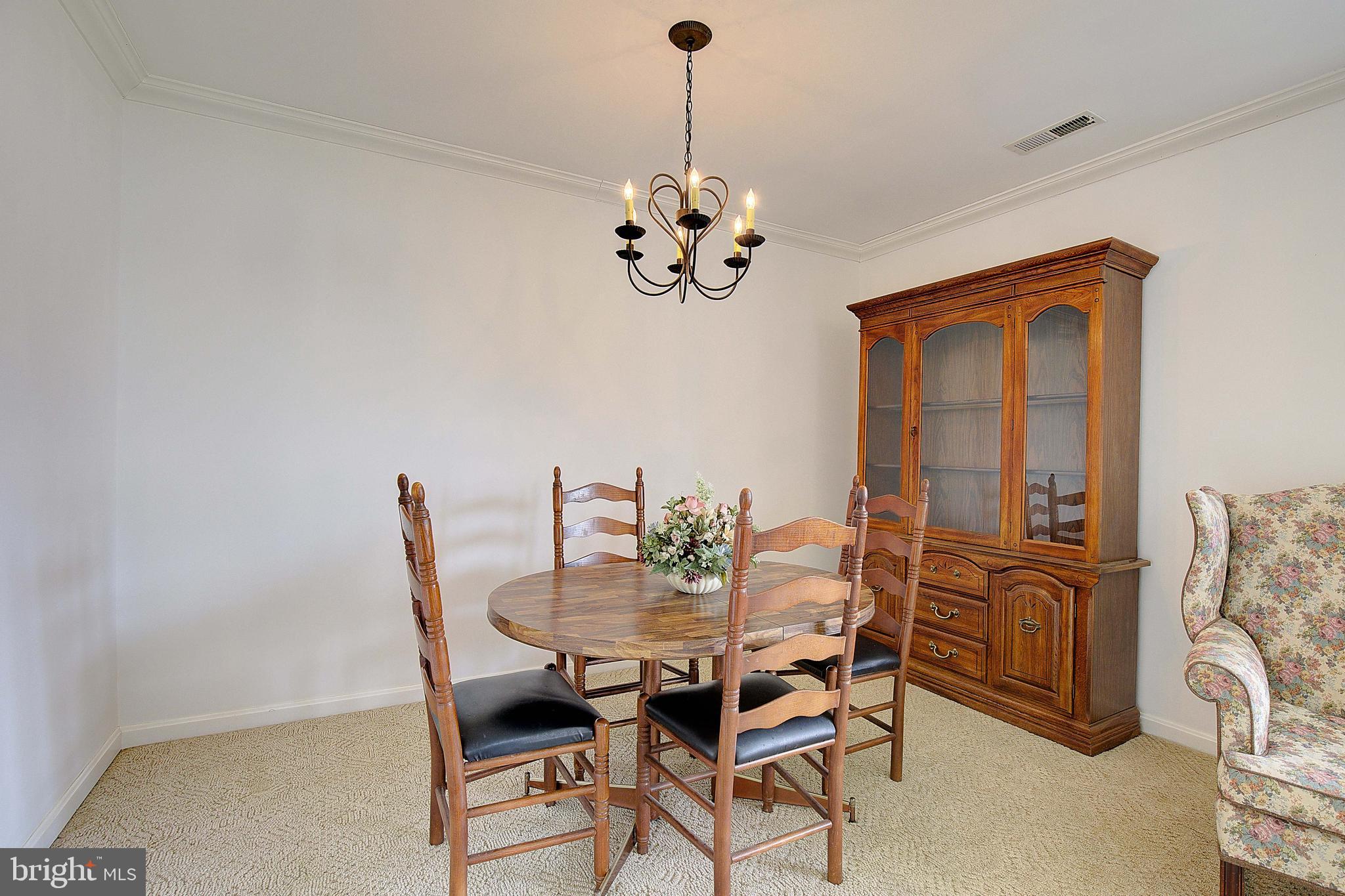 HILLSMERE ESTATES - Residential