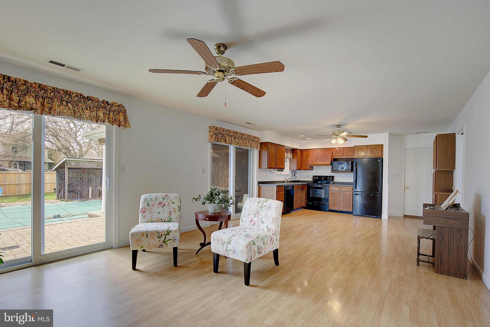 HILLSMERE ESTATES - Residential