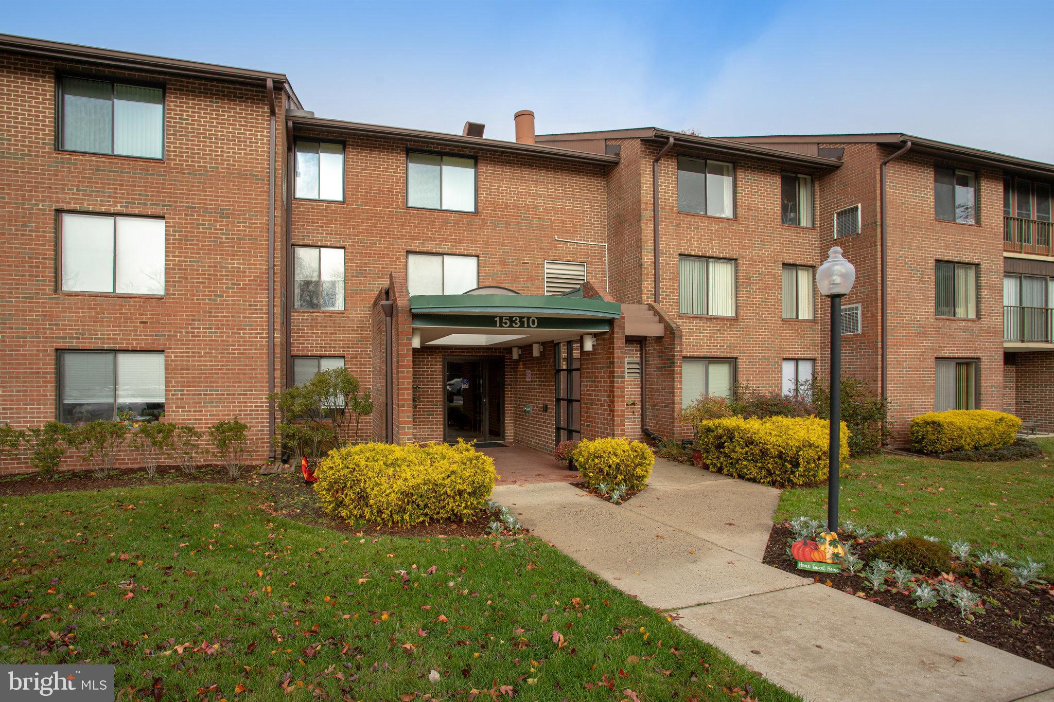 LEISURE WORLD - Residential