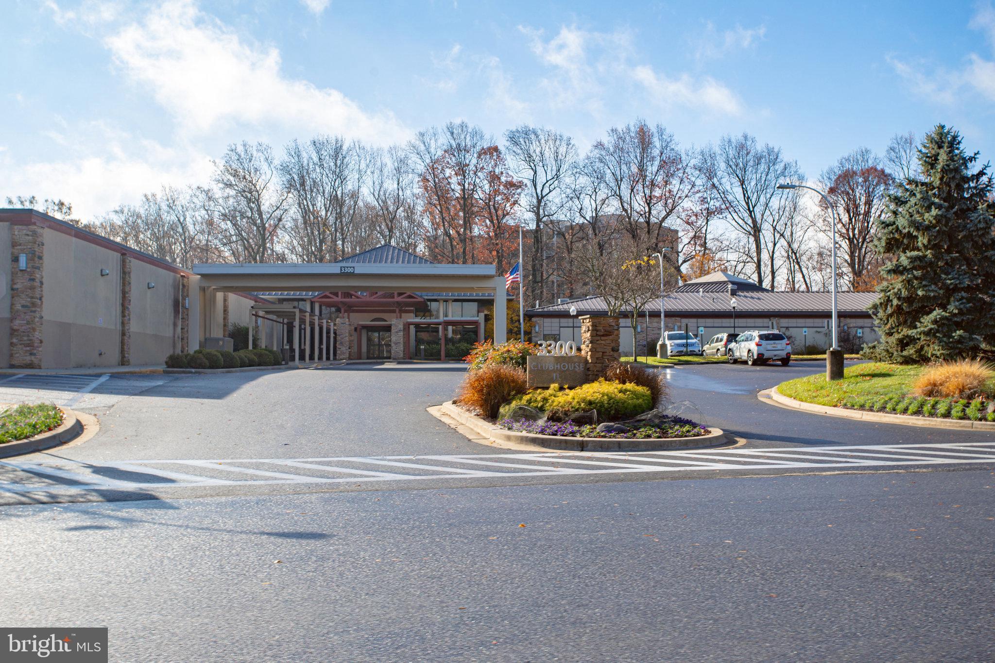 LEISURE WORLD - Residential