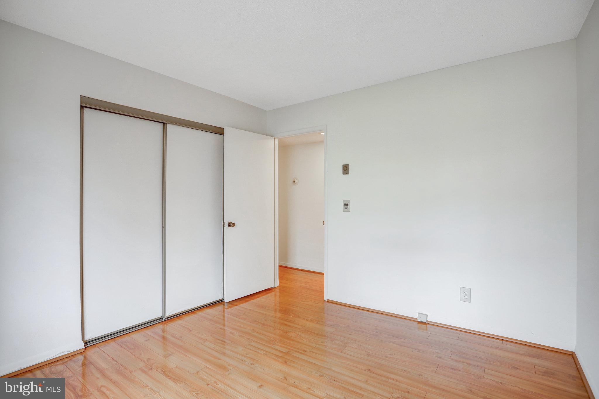 LEISURE WORLD - Residential