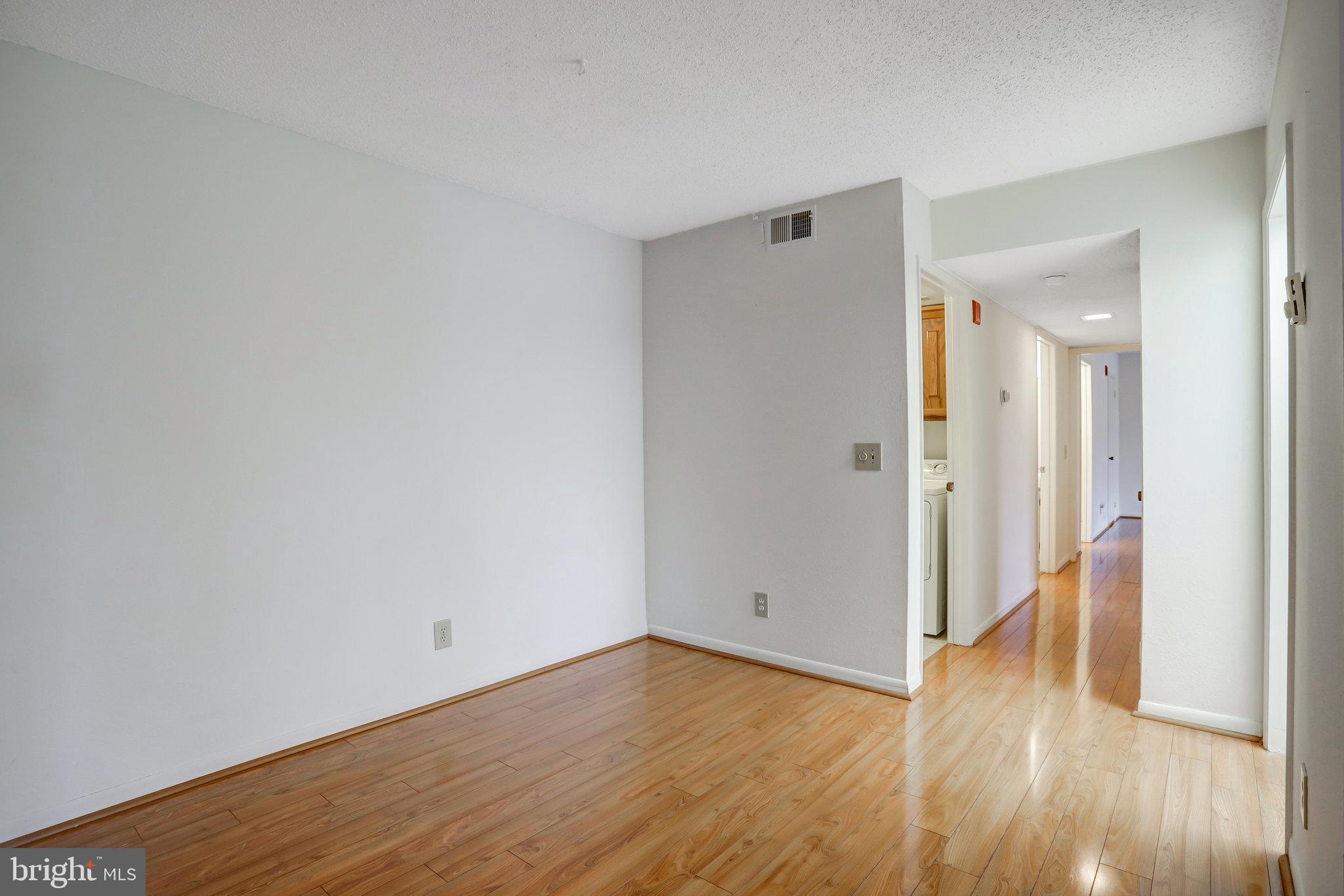 LEISURE WORLD - Residential