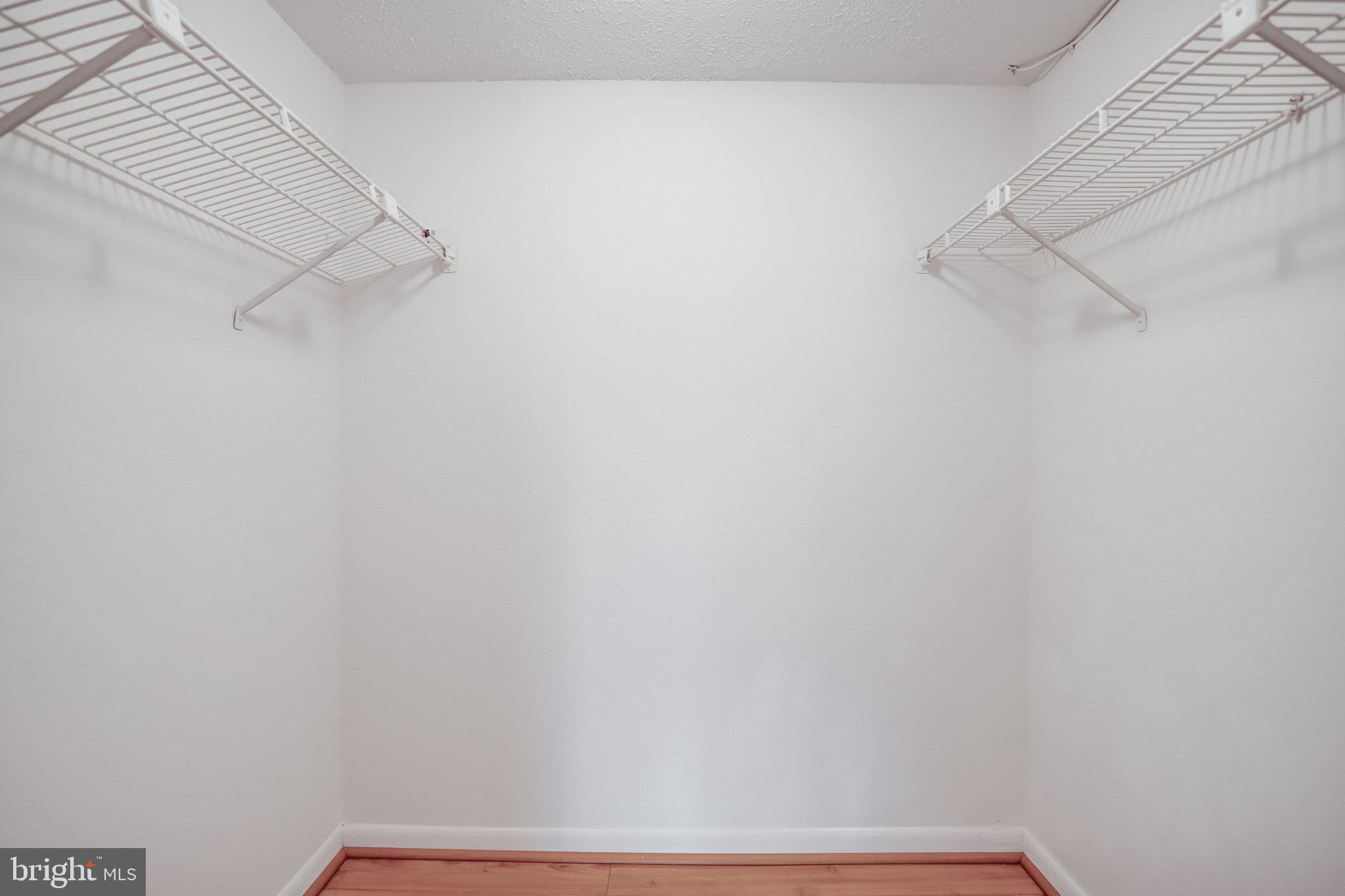 LEISURE WORLD - Residential