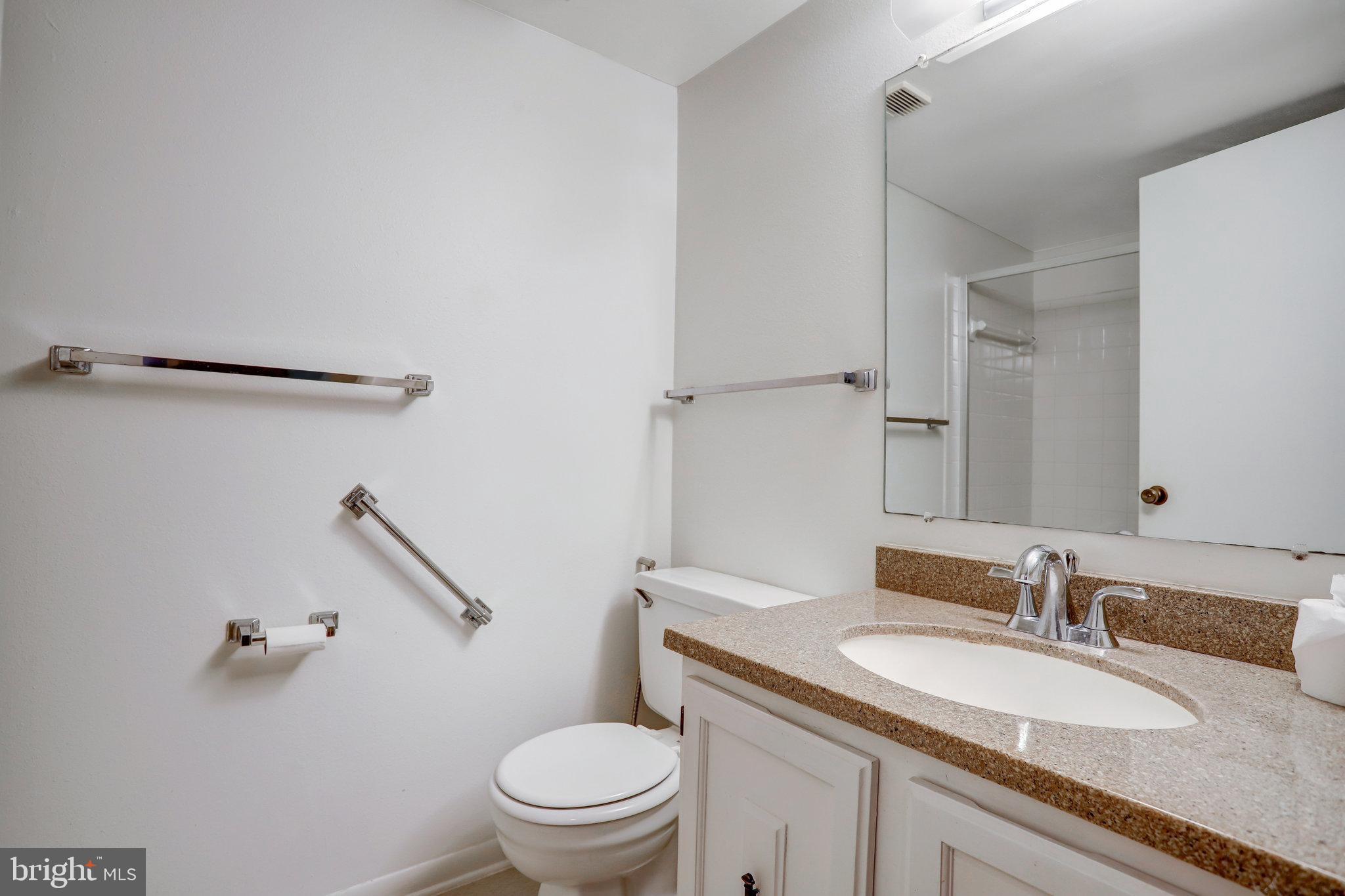 LEISURE WORLD - Residential