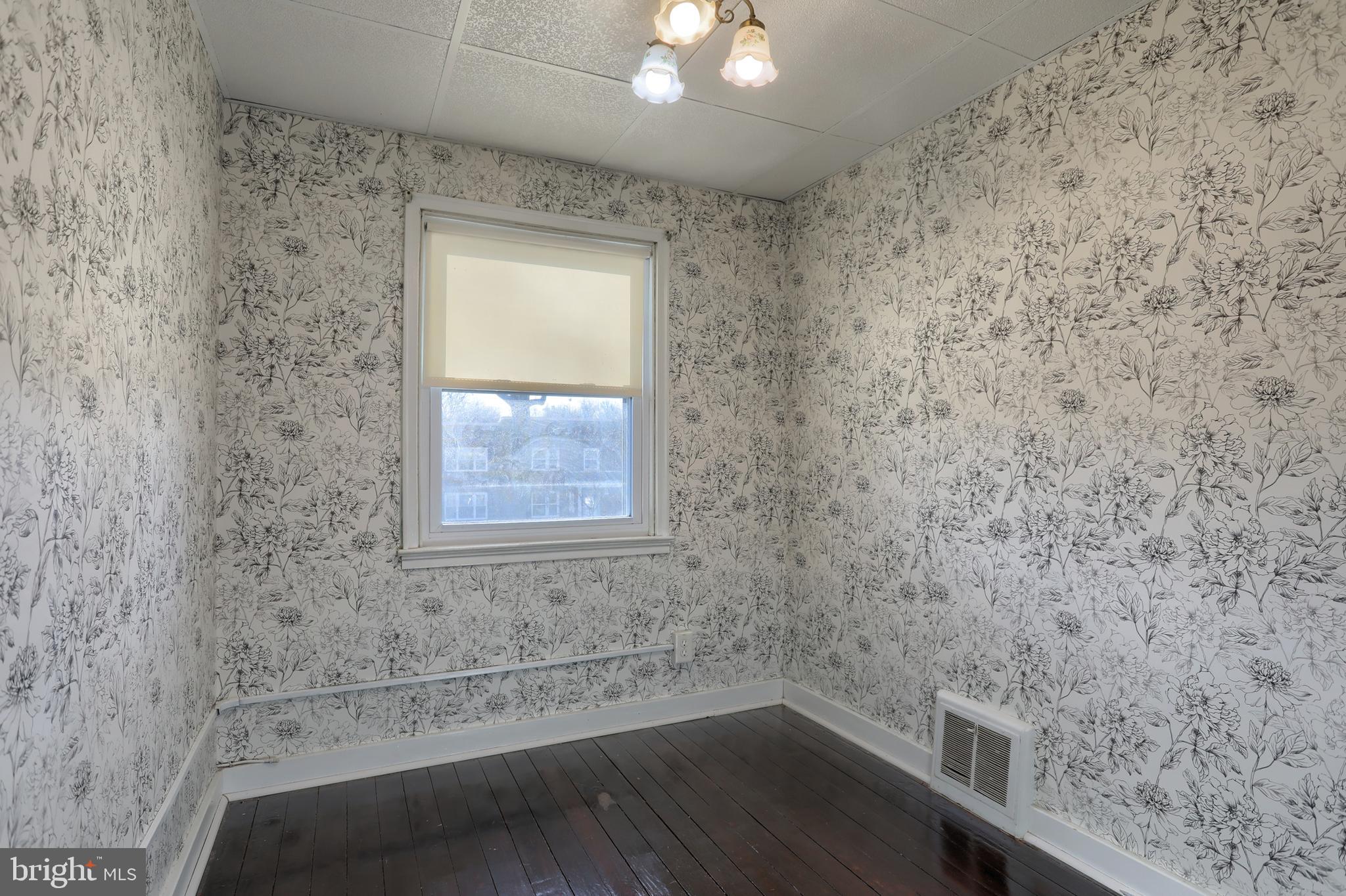 WEST READING - Residential