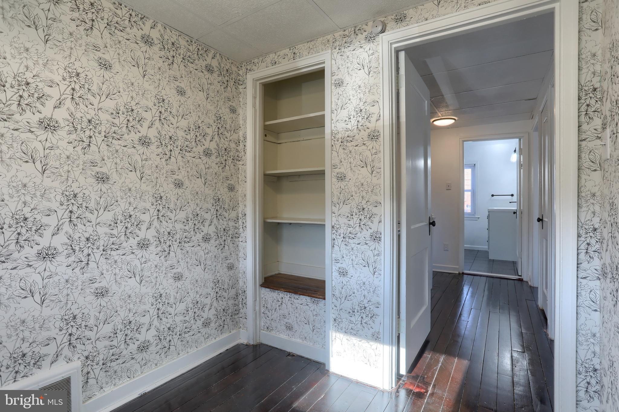 WEST READING - Residential